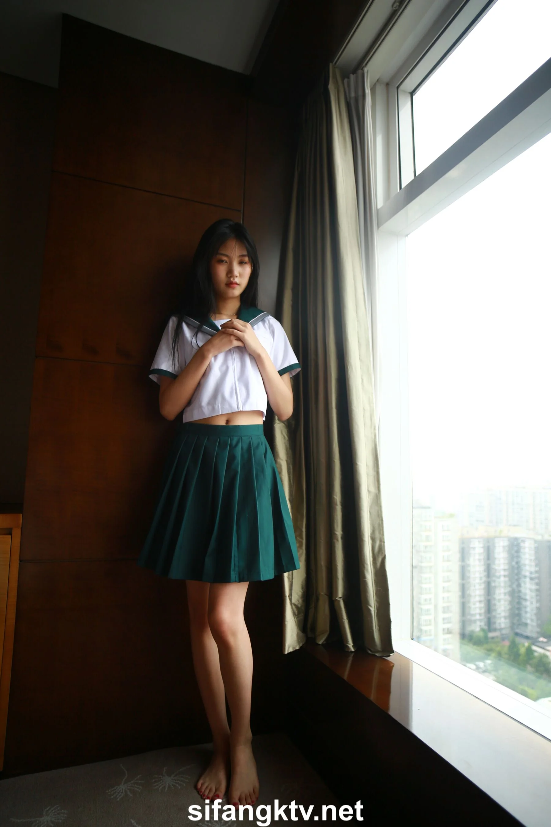 国模亦菲大尺度人体私拍套图 - Photo 854