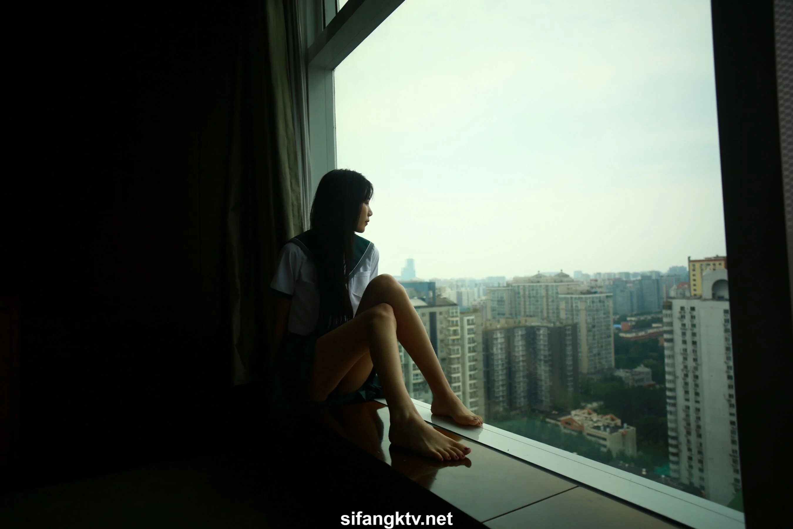 国模亦菲大尺度人体私拍套图 - Photo 893