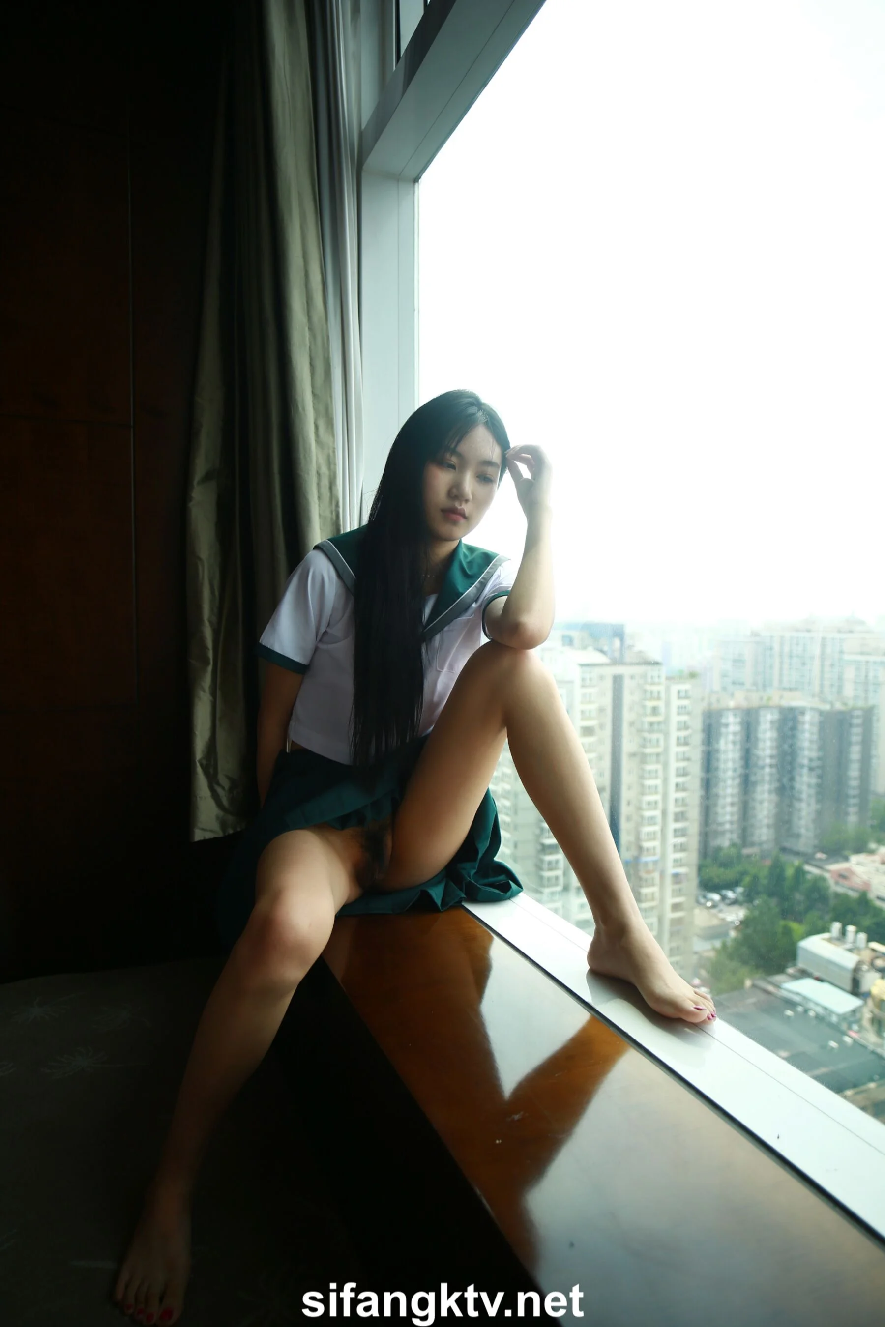 国模亦菲大尺度人体私拍套图 - Photo 907