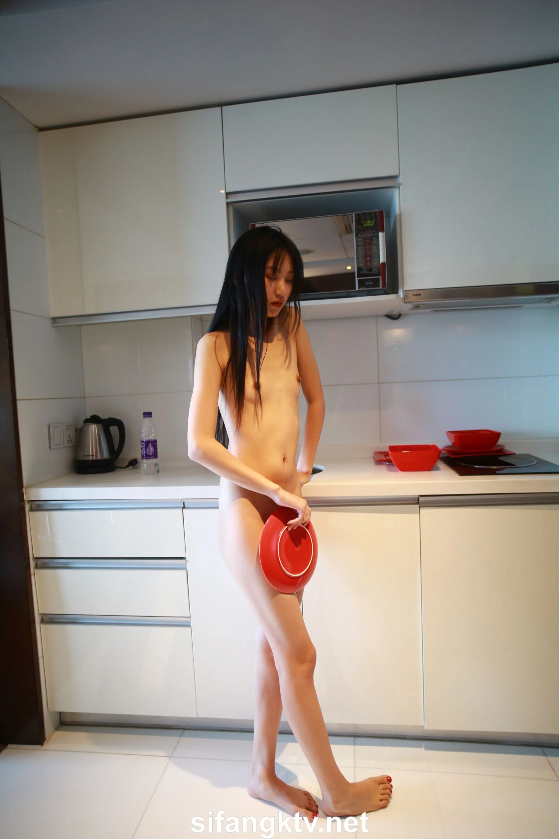 国模亦菲大尺度人体私拍套图 - Photo 1102