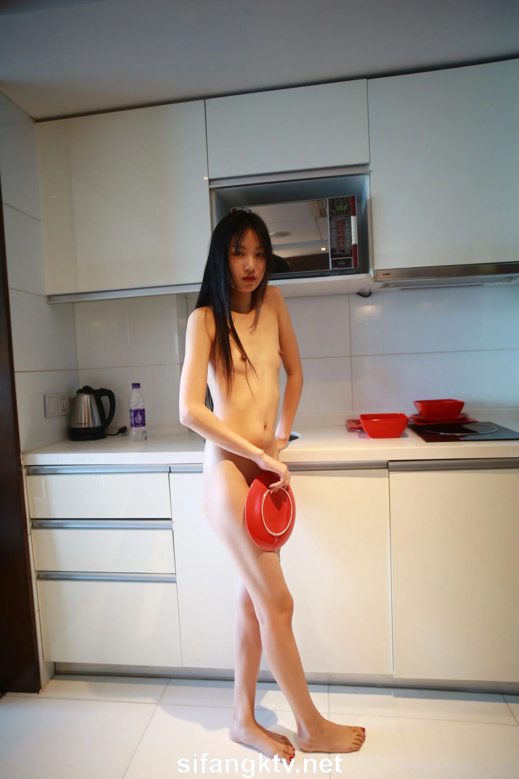 国模亦菲大尺度人体私拍套图 - Photo 1103