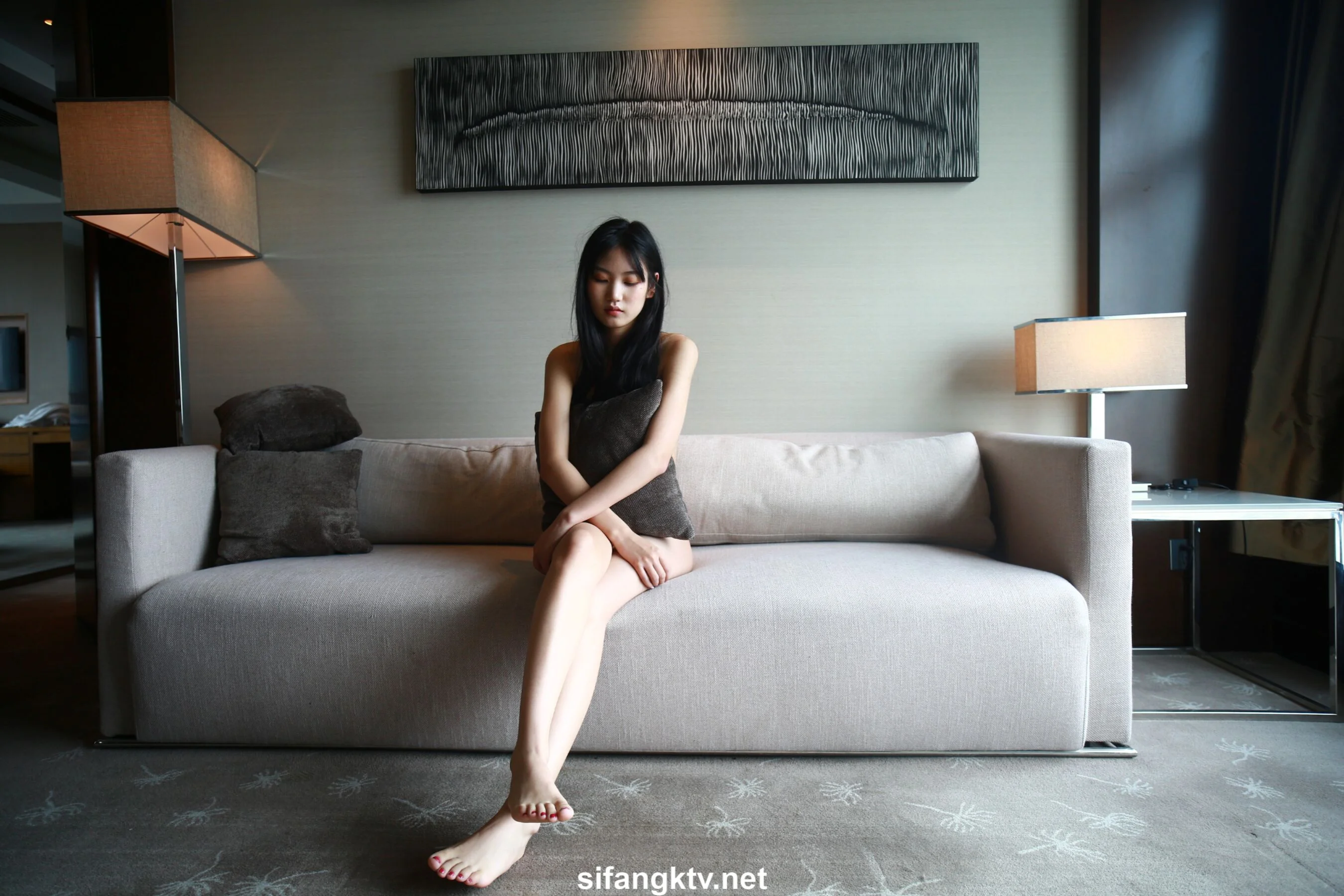 国模亦菲大尺度人体私拍套图 - Photo 1303