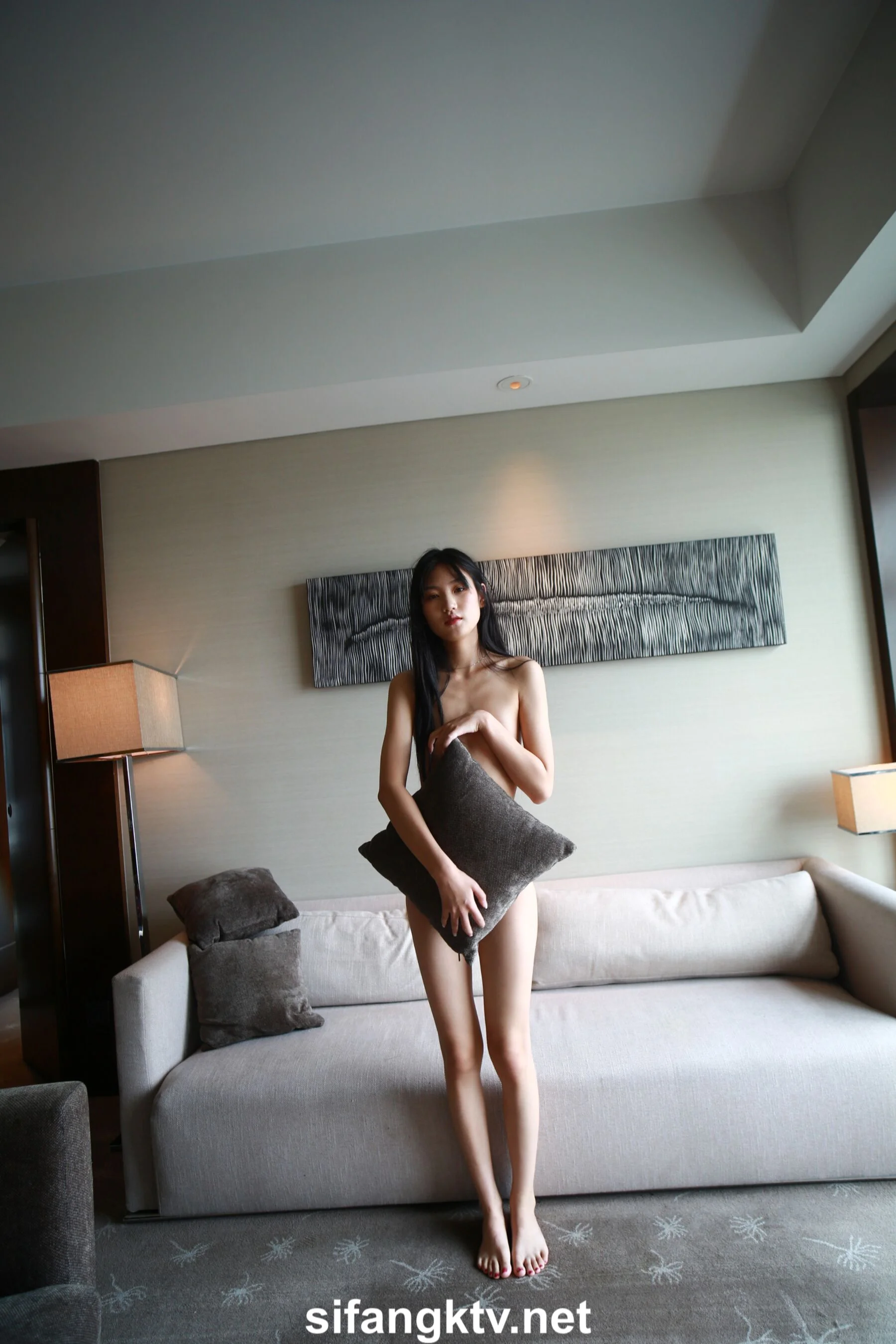 国模亦菲大尺度人体私拍套图 - Photo 1307