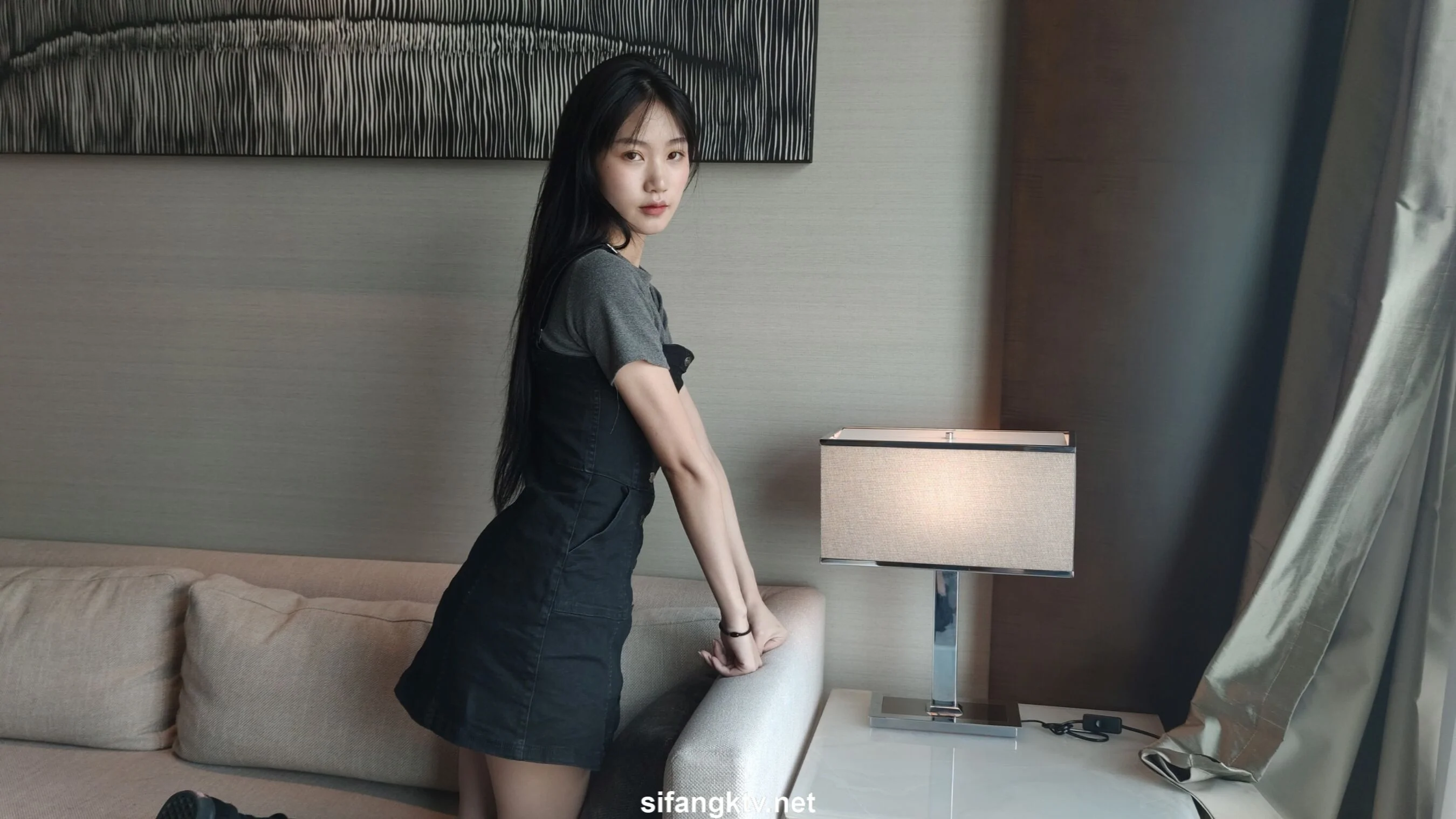 国模亦菲大尺度人体私拍套图 - Photo 1331