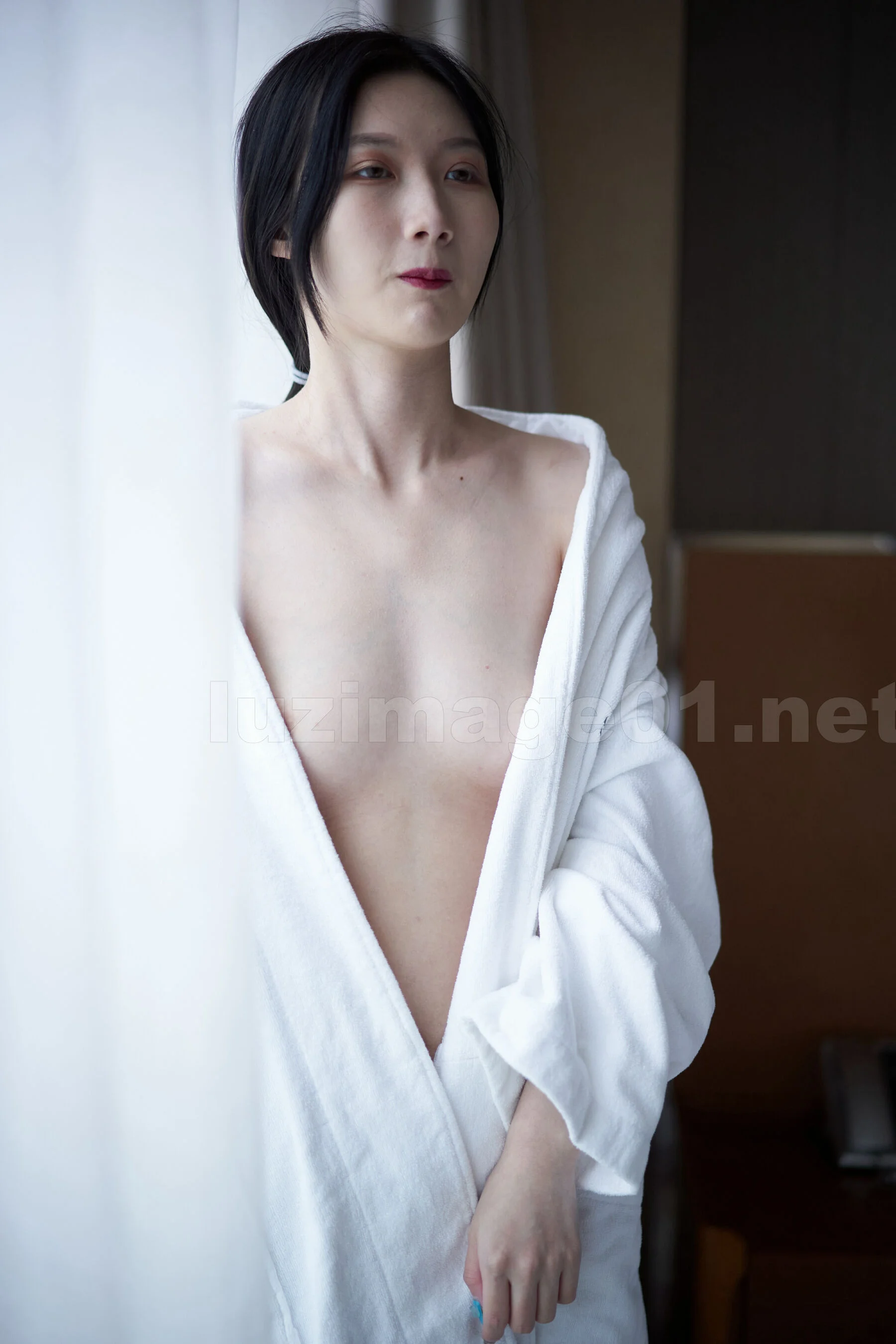 国模宝宝巴士人体私拍套图 - Photo 223