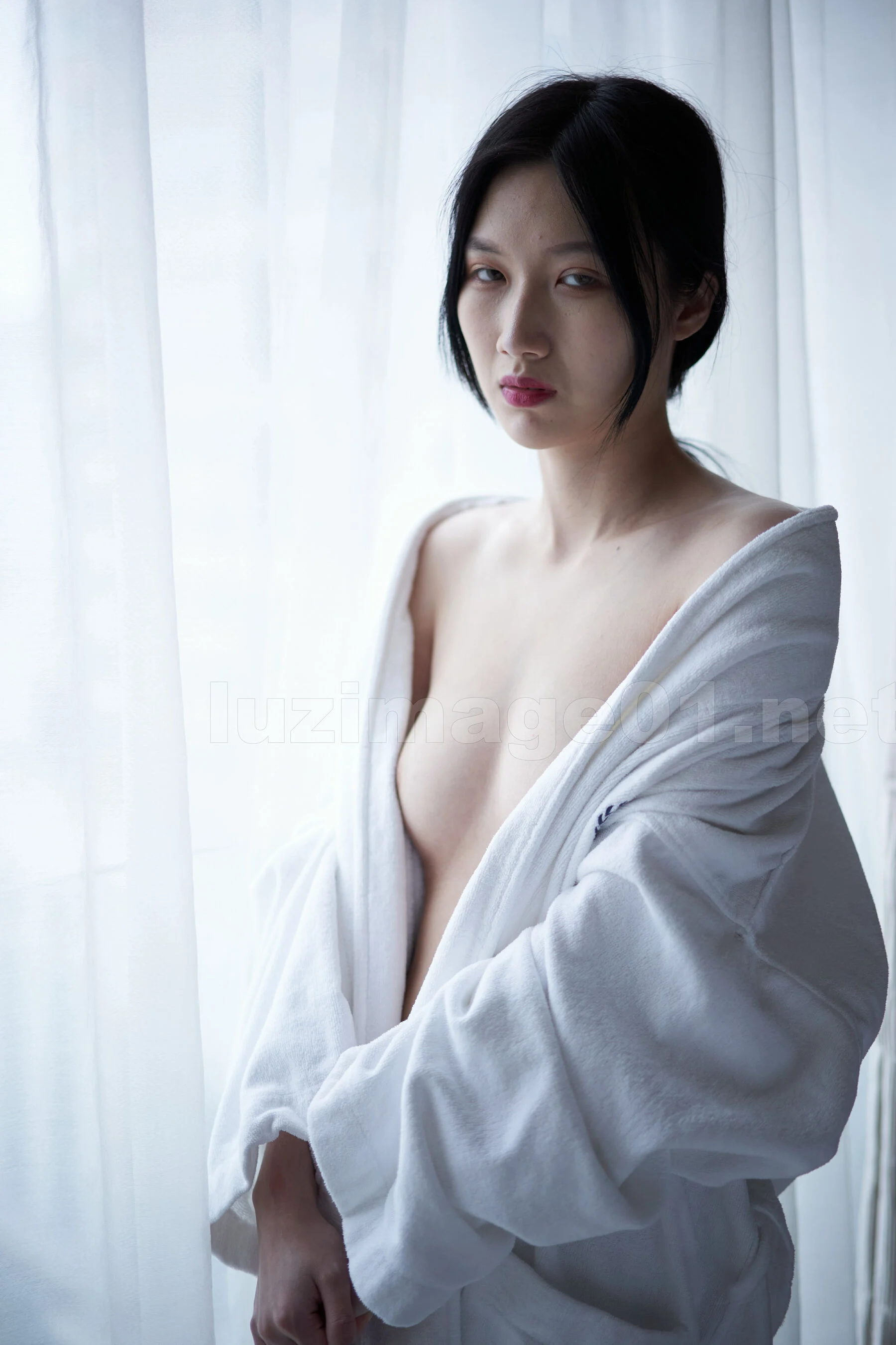 国模宝宝巴士人体私拍套图 - Photo 241