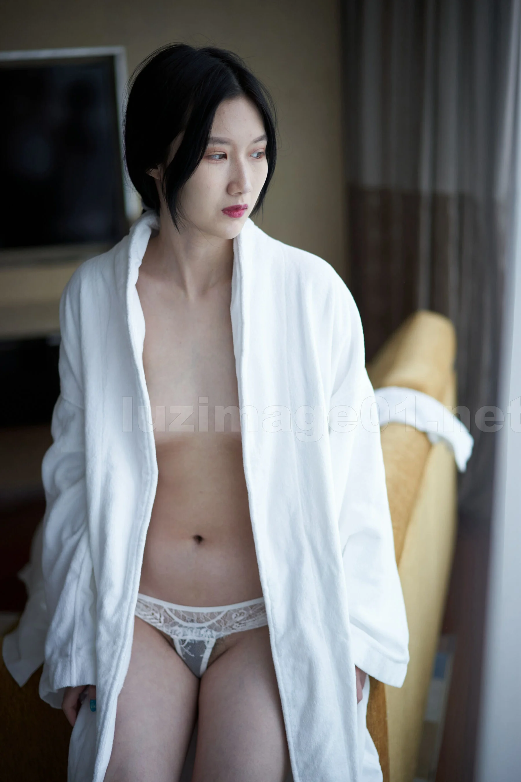 国模宝宝巴士人体私拍套图 - Photo 246