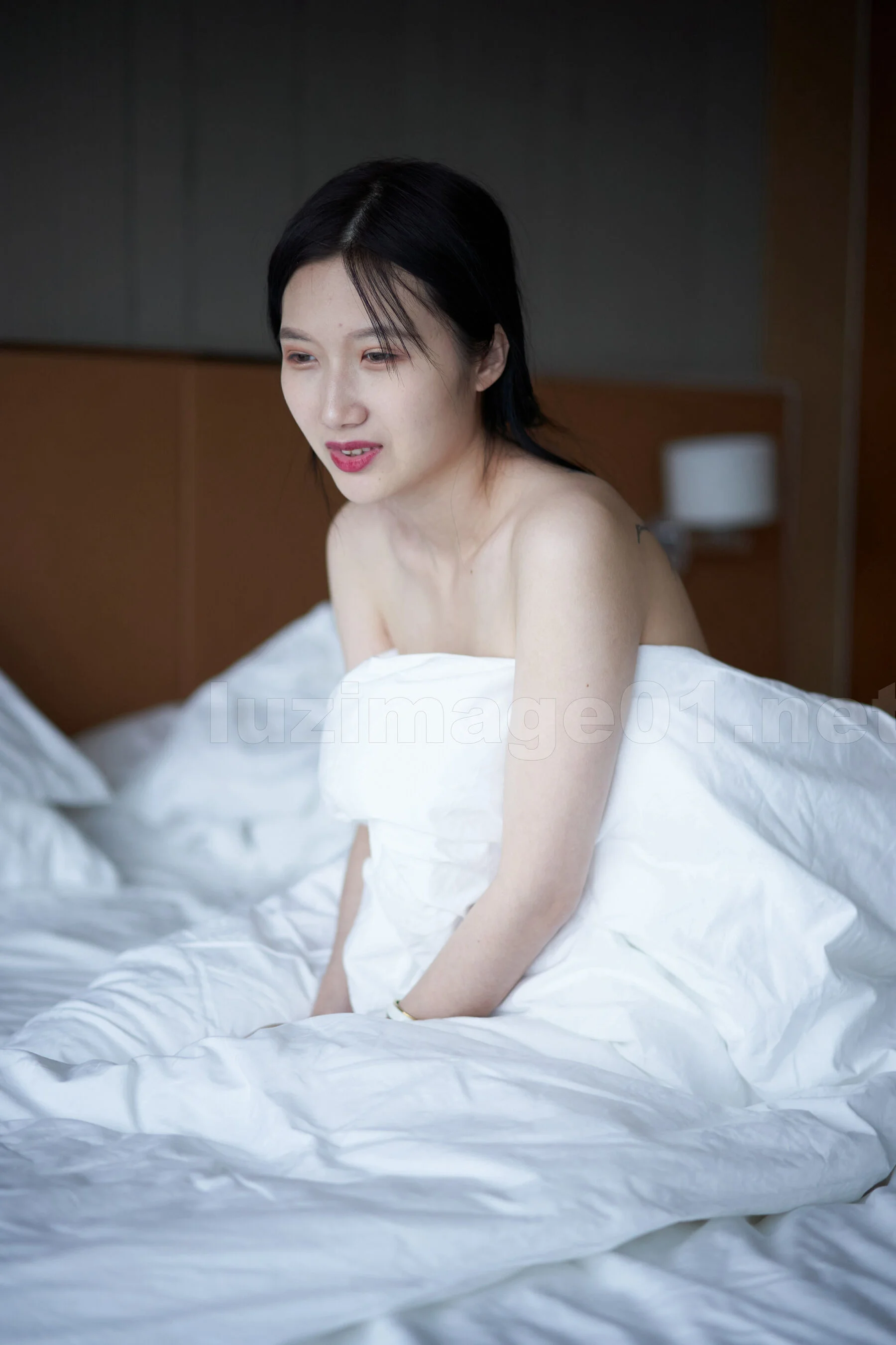 国模宝宝巴士人体私拍套图 - Photo 466
