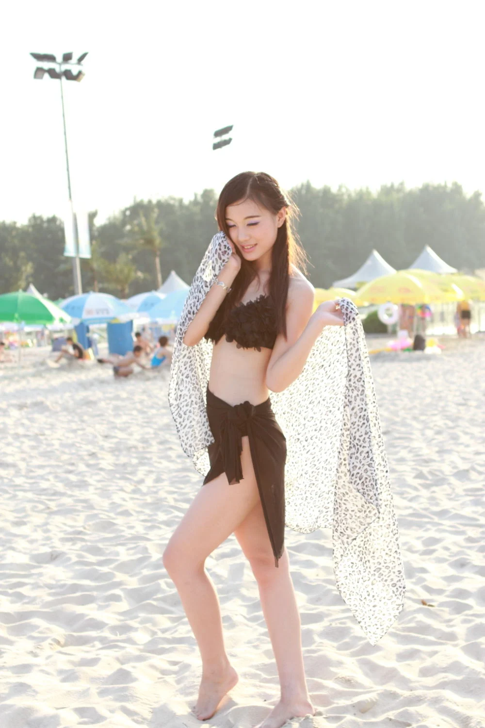 国模林子颜性感写真套图 - Photo 10