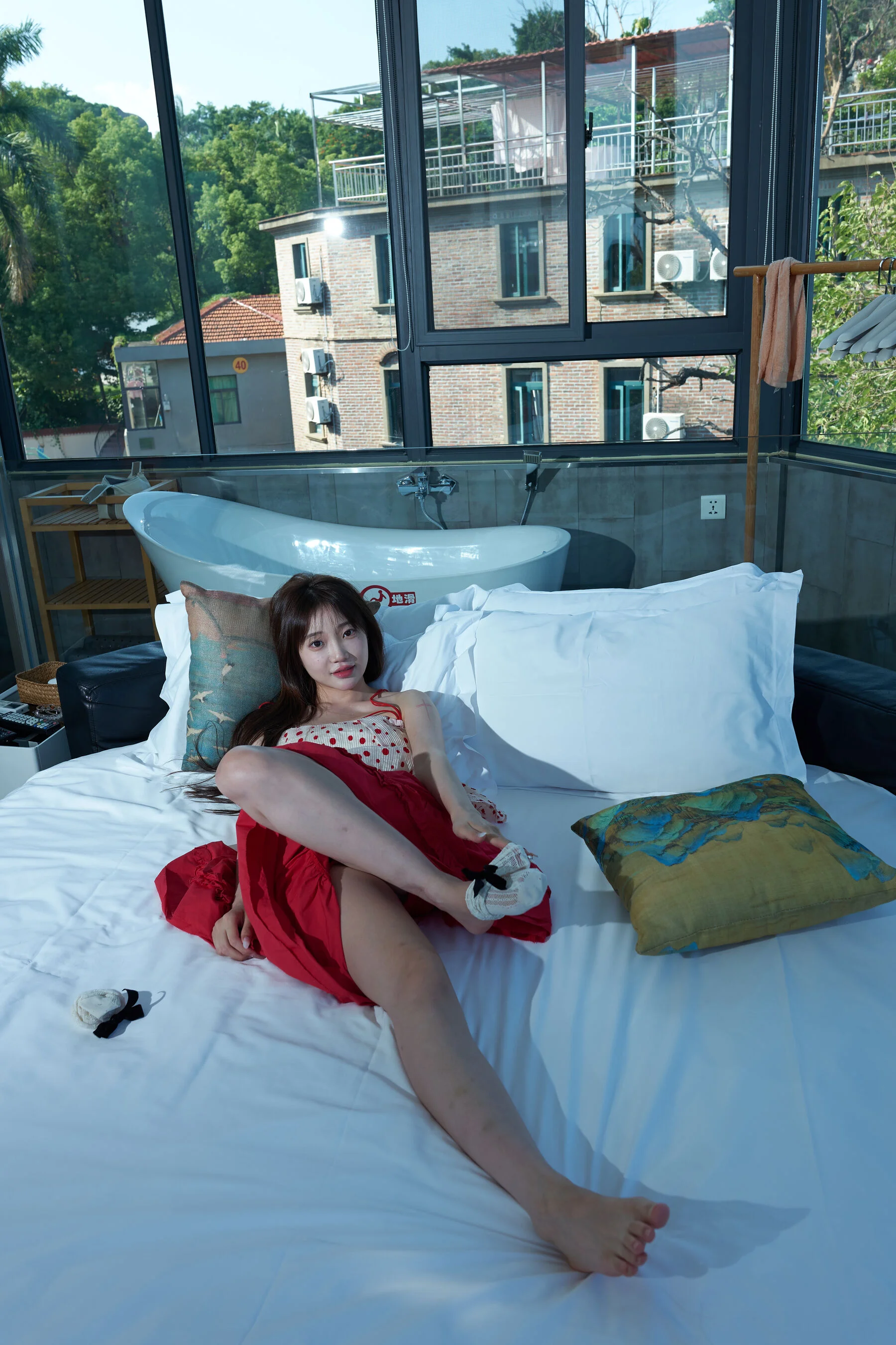 国模小初大尺度人体私拍套图 - Photo 39