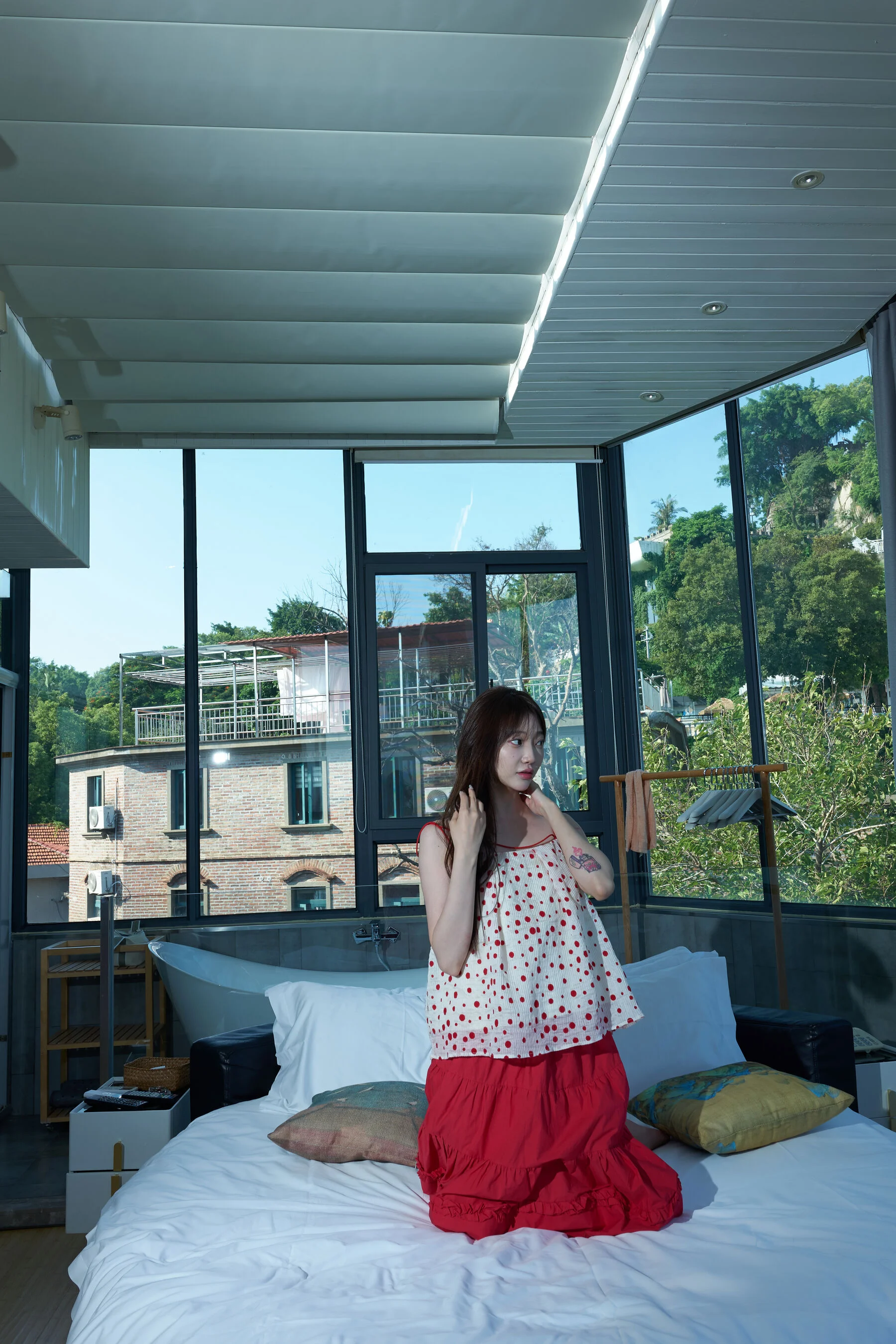 国模小初大尺度人体私拍套图 - Photo 53