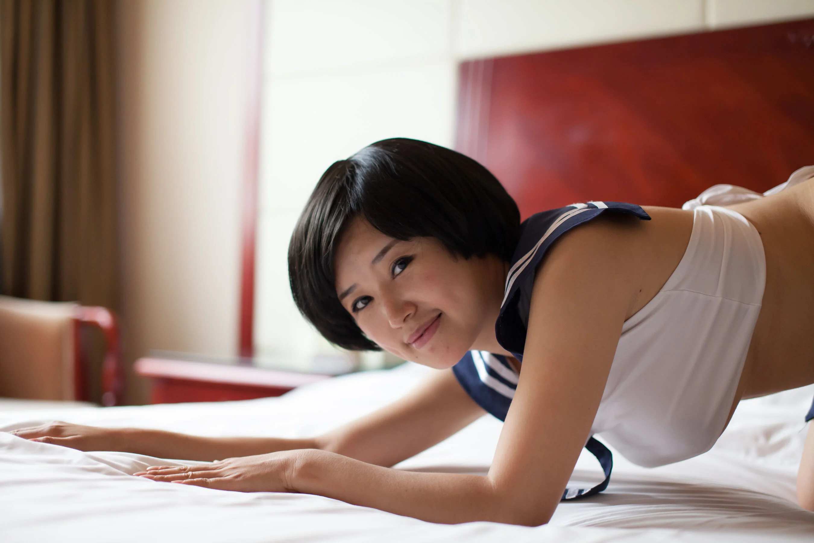 国模小芸人体私拍套图 - Photo 36