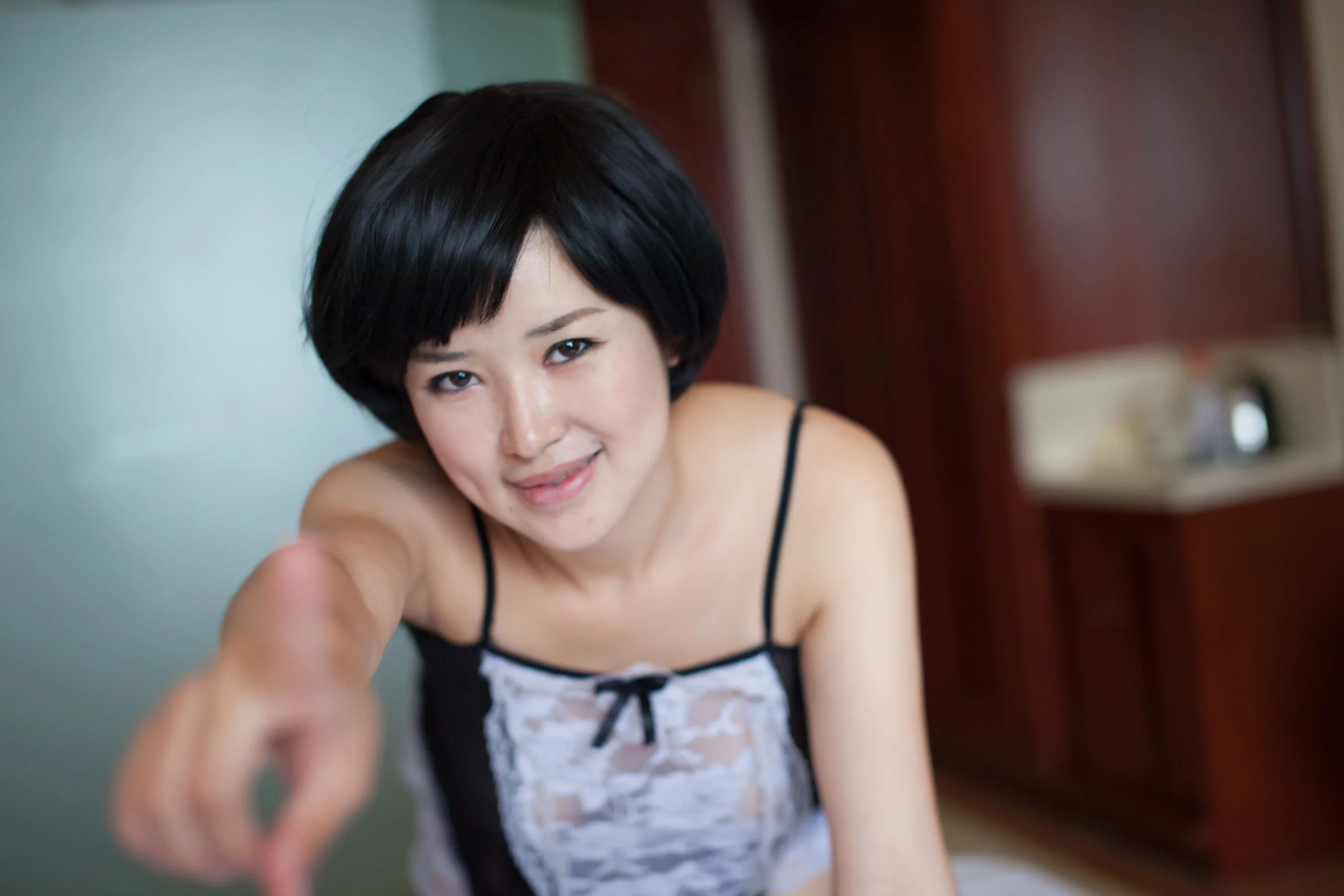 国模小芸人体私拍套图 - Photo 61