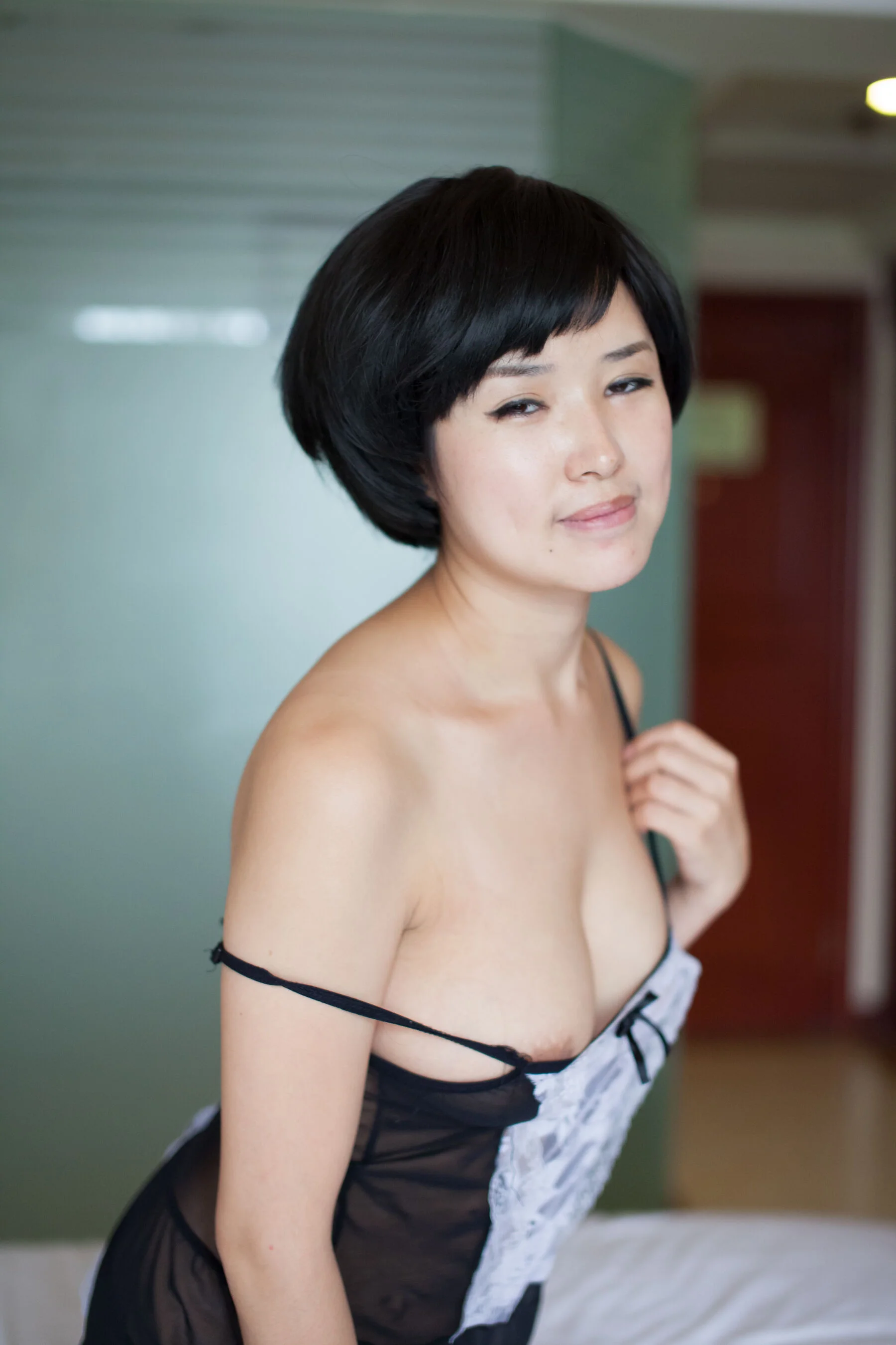 国模小芸人体私拍套图 - Photo 88