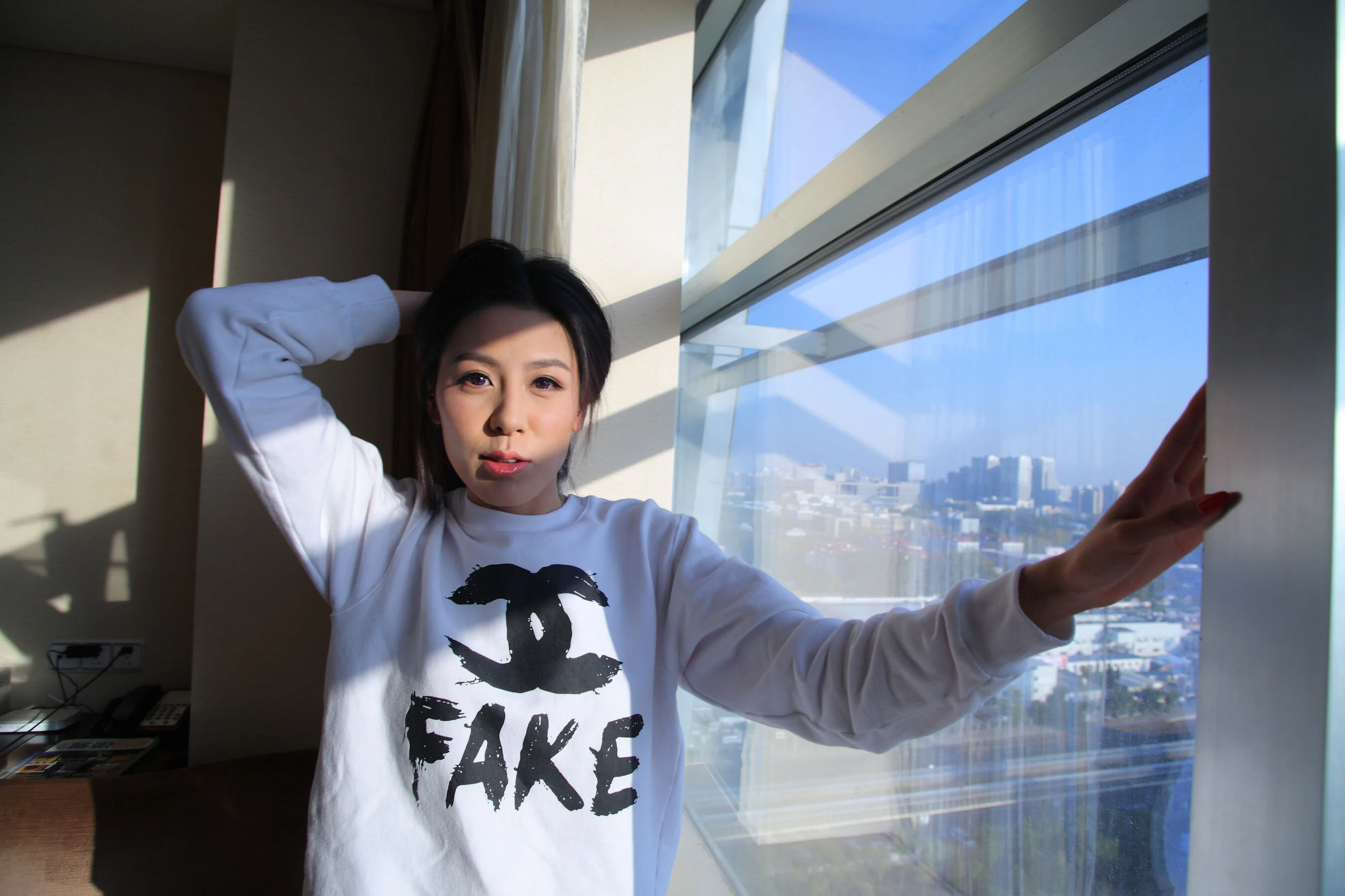 国模小言人体私拍套图 - Photo 41