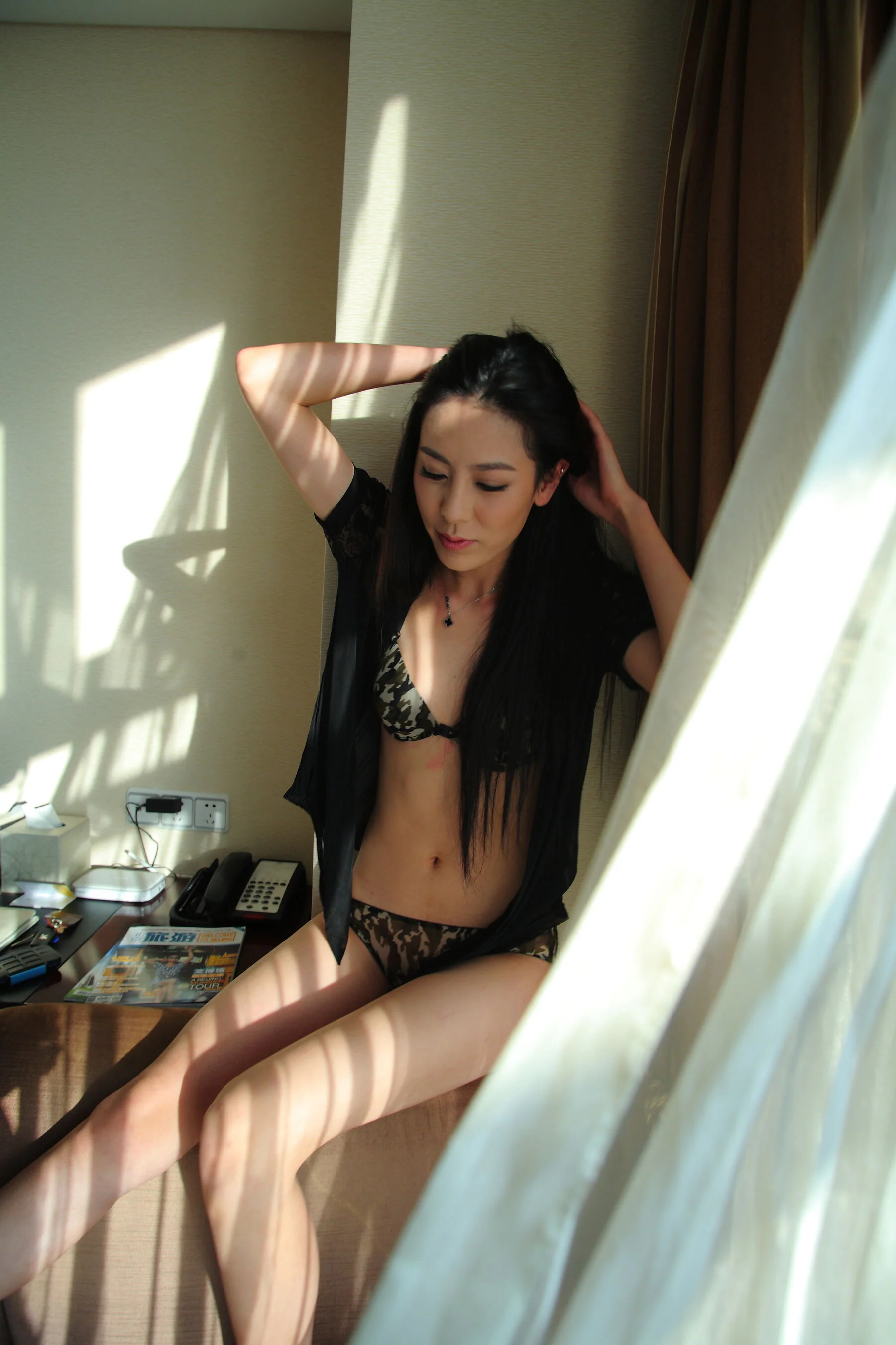国模小言人体私拍套图 - Photo 126