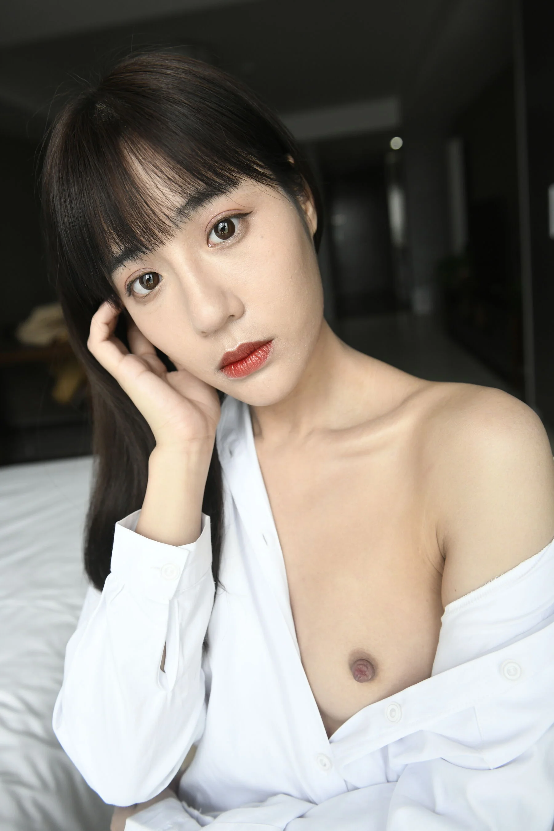 国模怜月大尺度人体私拍套图 - Photo 87