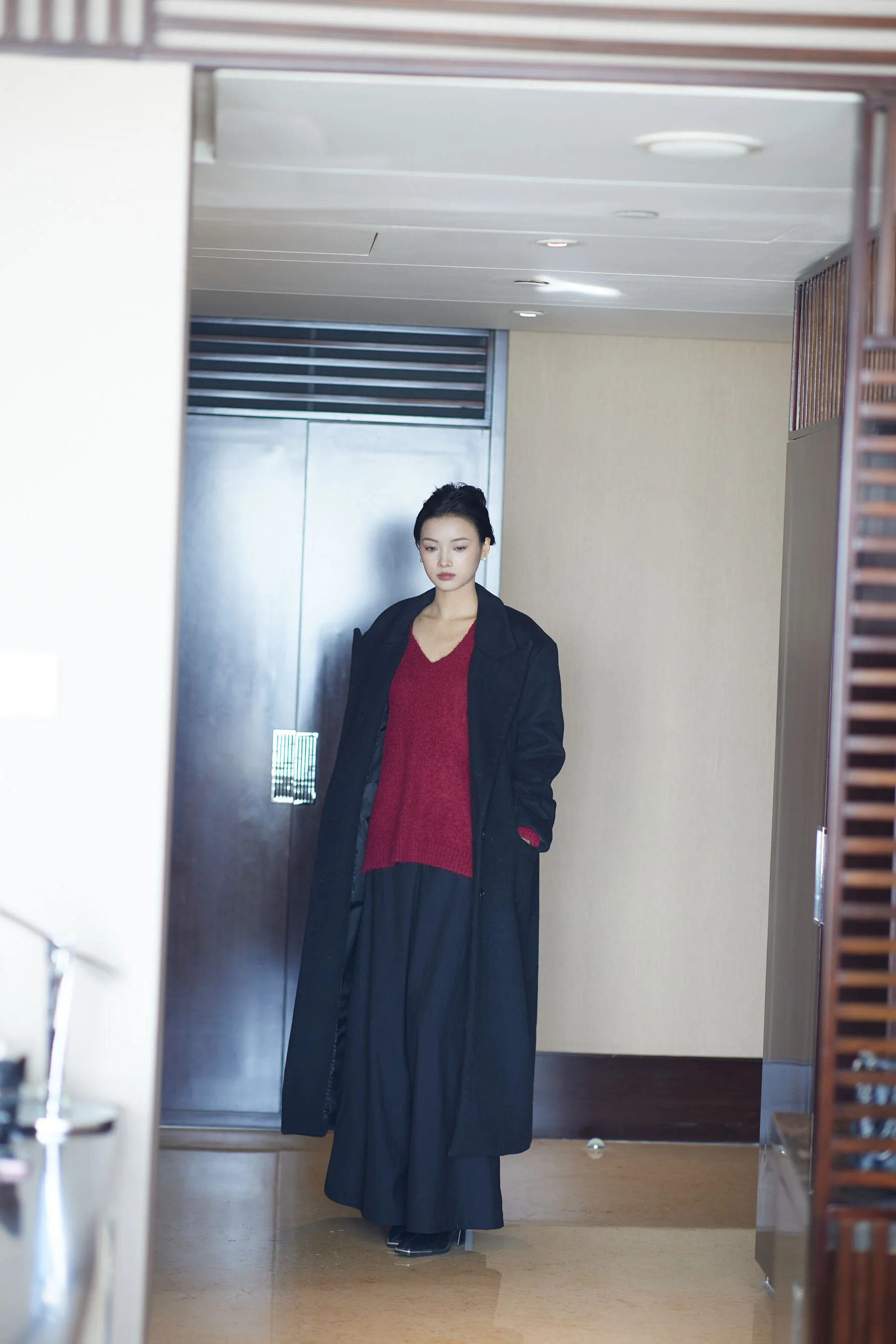 国模妮妮人体私拍套图 - Photo 5