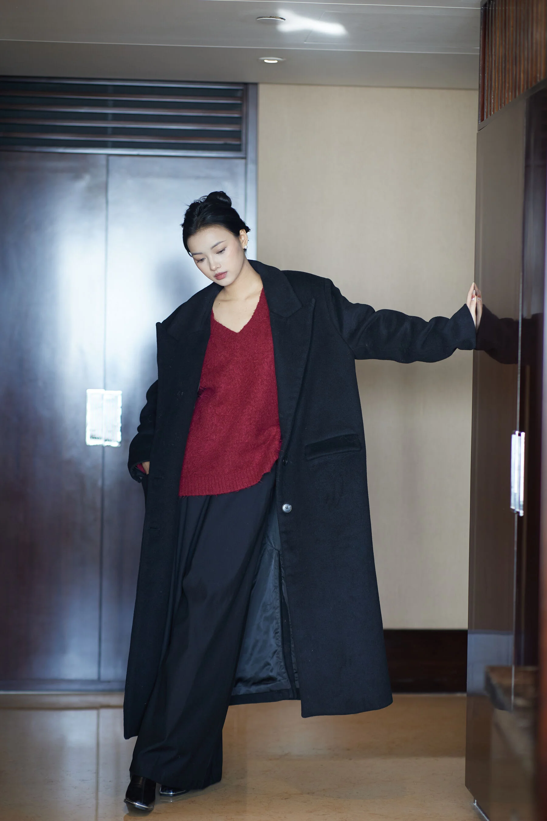 国模妮妮人体私拍套图 - Photo 9