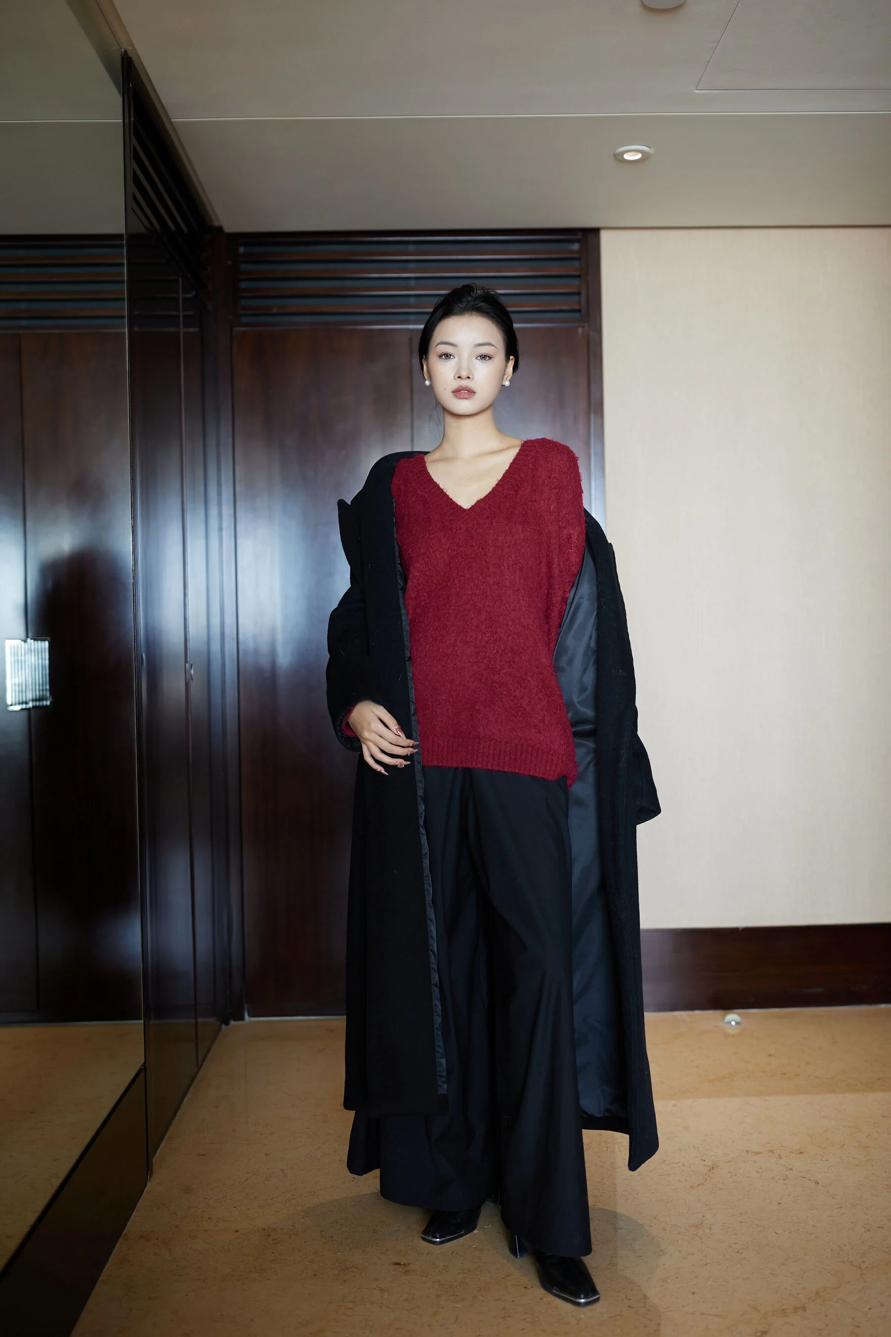 国模妮妮人体私拍套图 - Photo 25