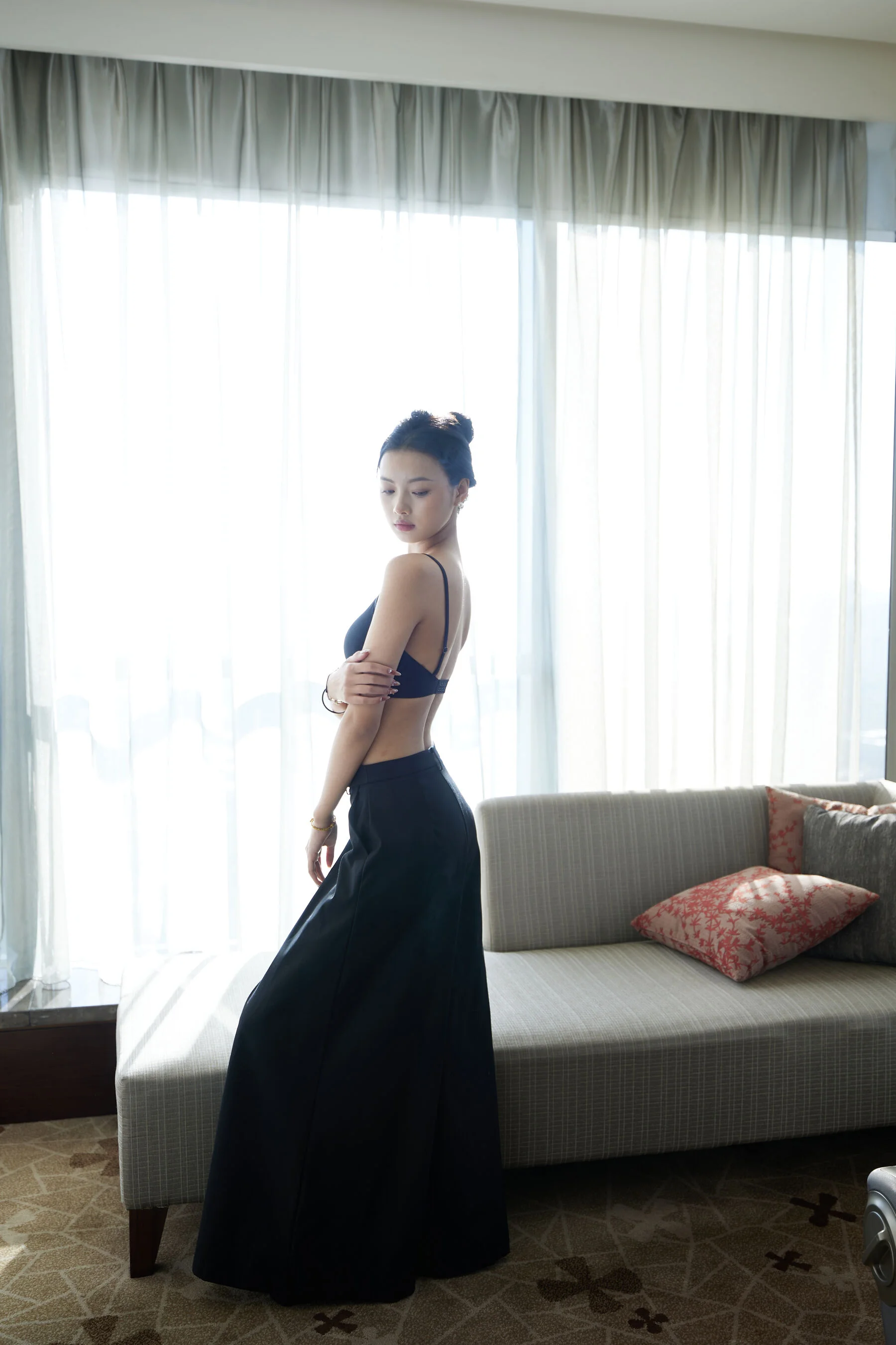 国模妮妮人体私拍套图 - Photo 122