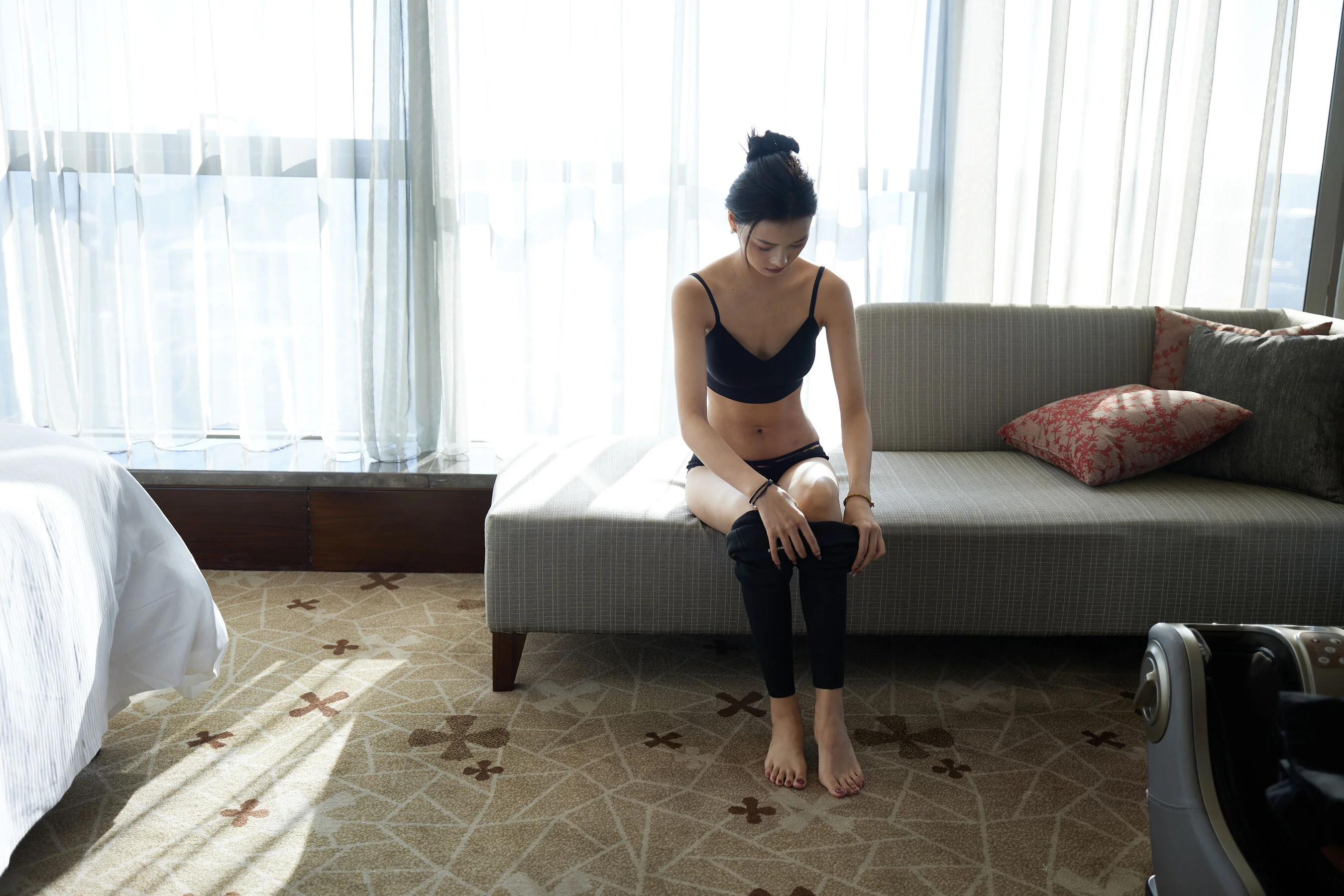 国模妮妮人体私拍套图 - Photo 151