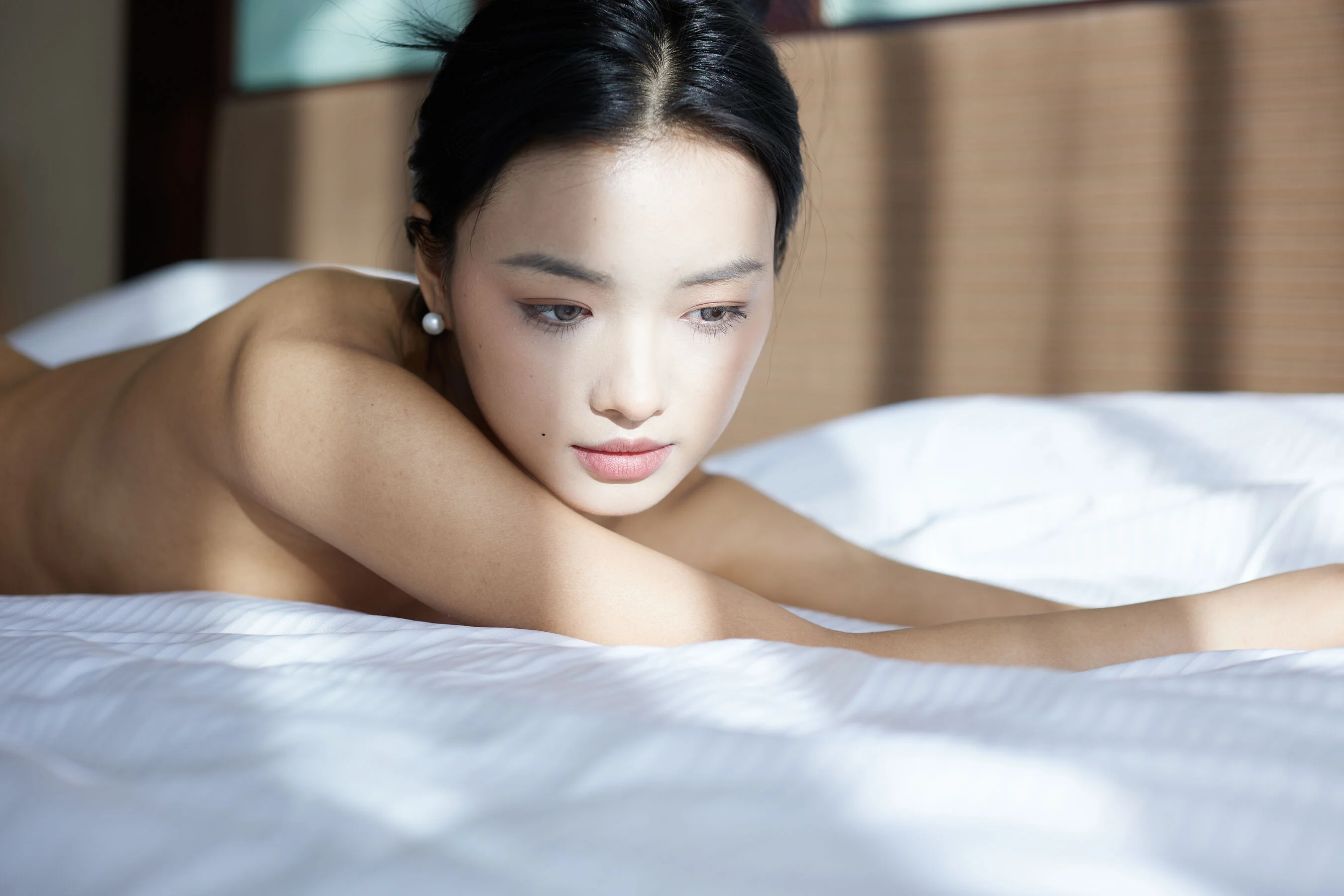 国模妮妮人体私拍套图 - Photo 651