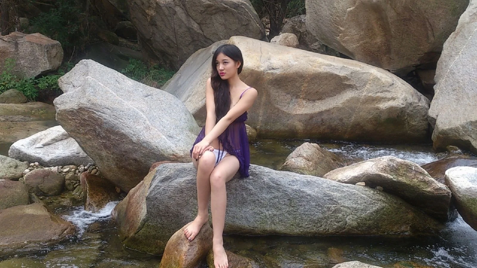 国模林子颜人体私拍套图 - Photo 39