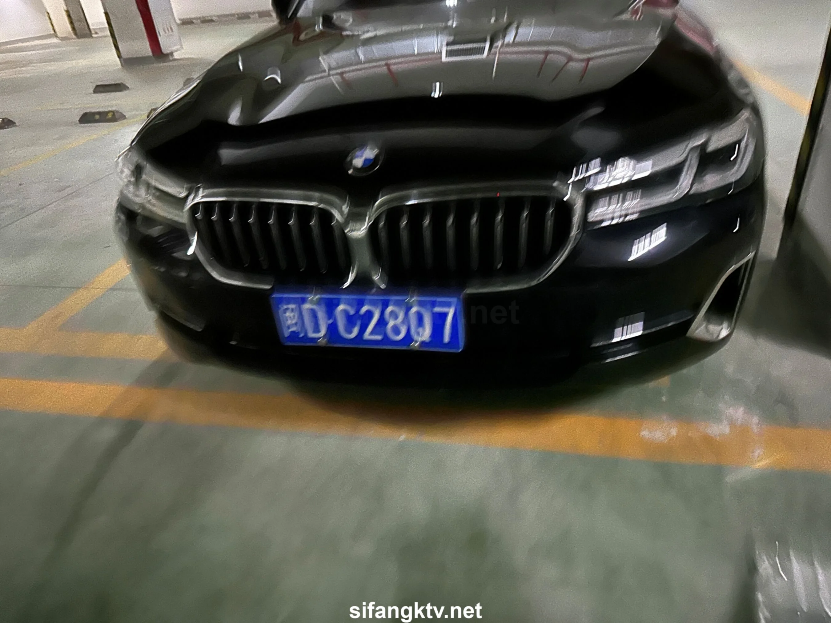 国模小初大尺度人体私拍套图 - Photo 56