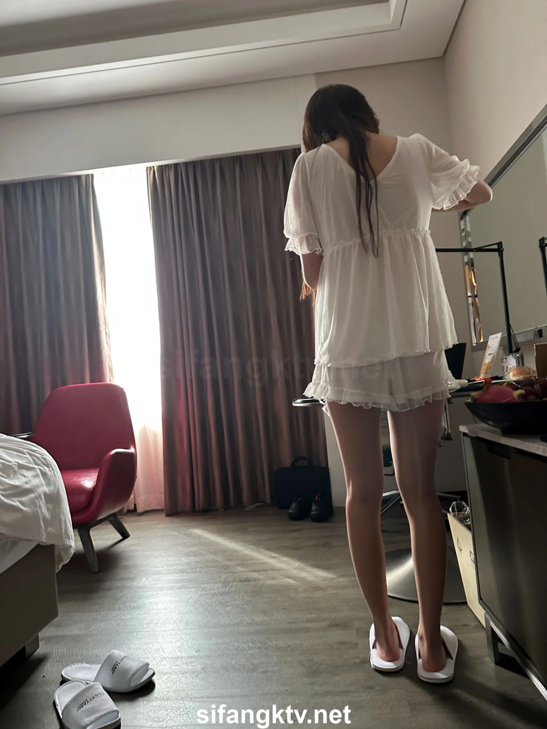 国模小初大尺度人体私拍套图 - Photo 75
