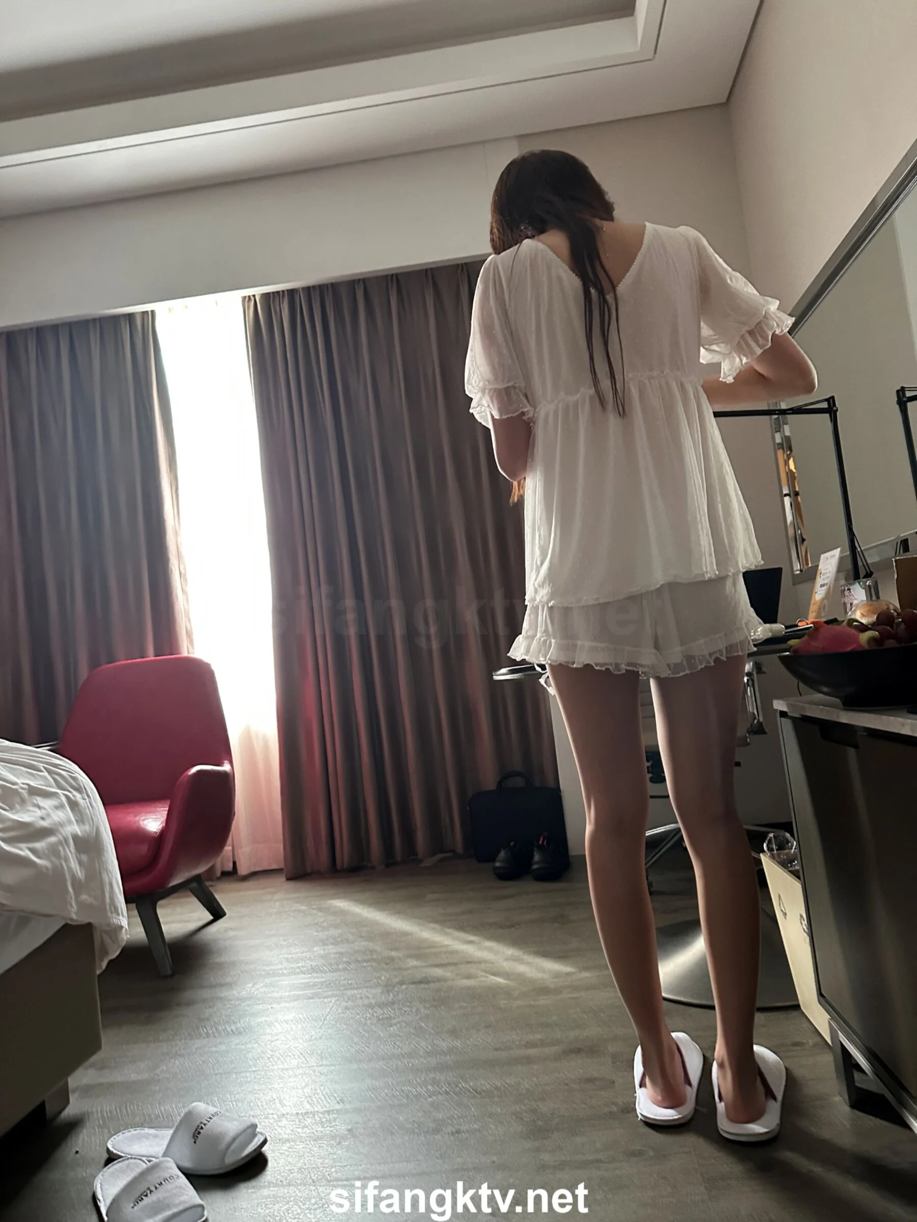 国模小初大尺度人体私拍套图 - Photo 76