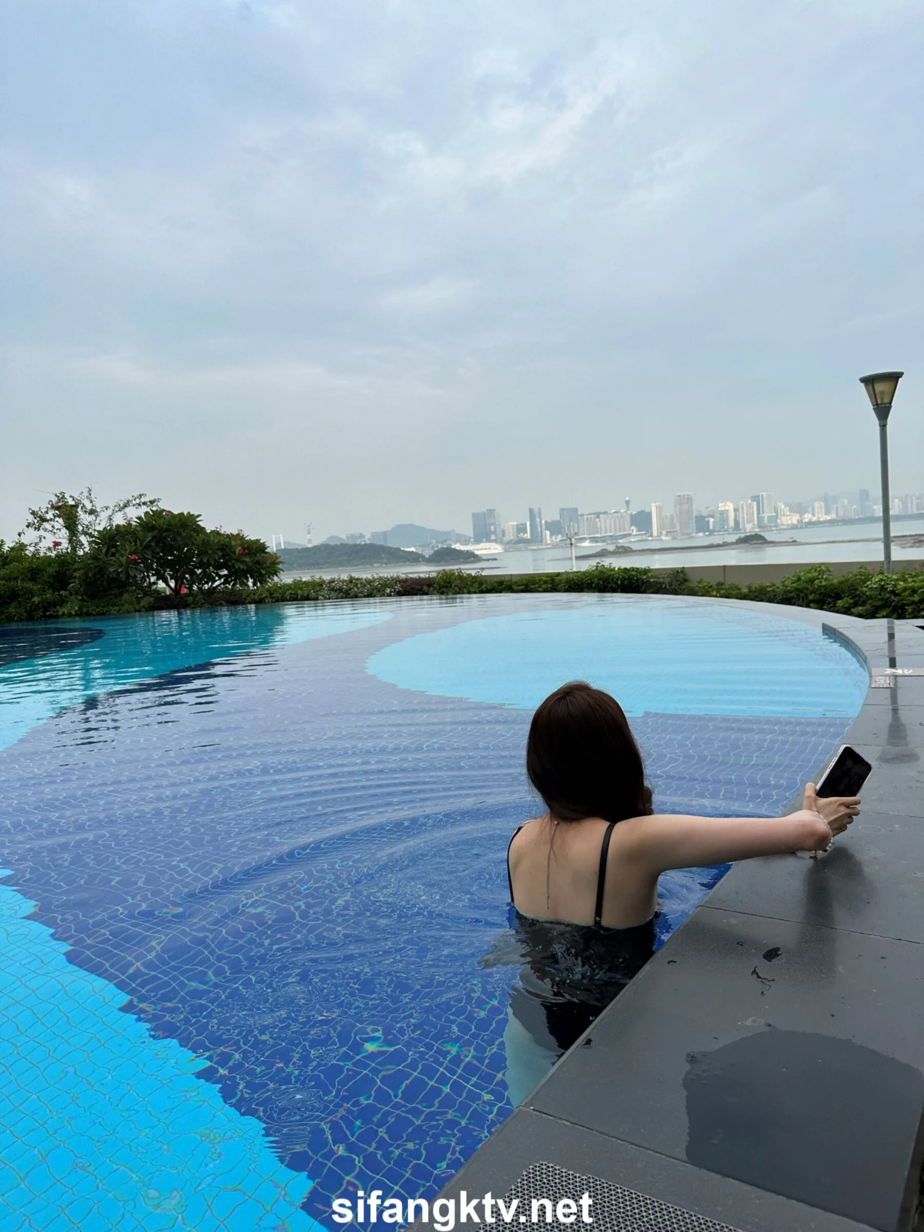 国模小初大尺度人体私拍套图 - Photo 155