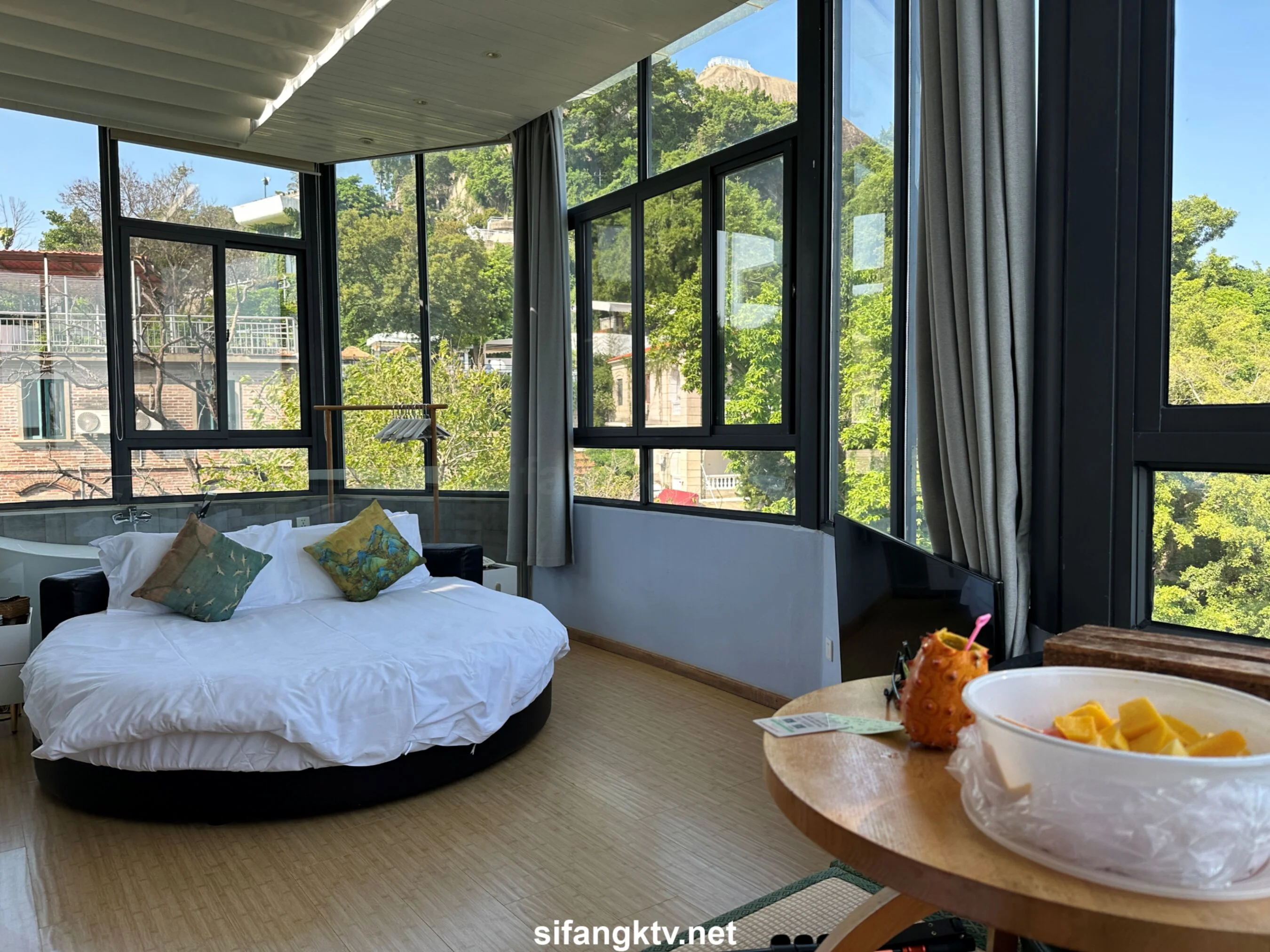 国模小初大尺度人体私拍套图 - Photo 243