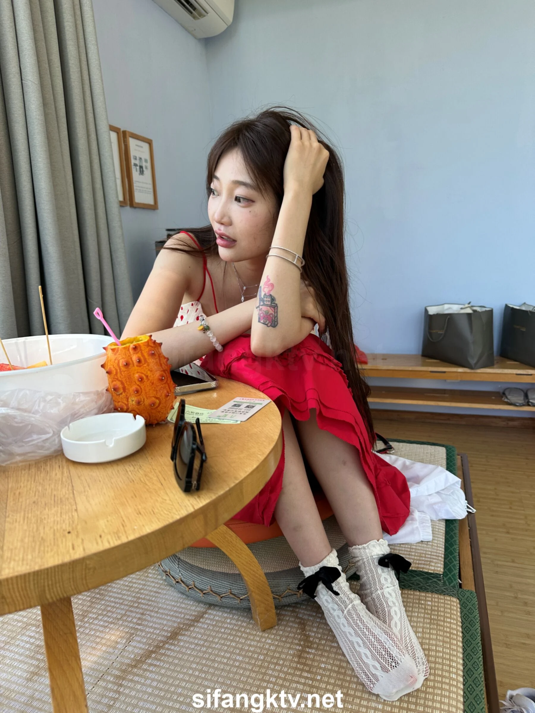 国模小初大尺度人体私拍套图 - Photo 249