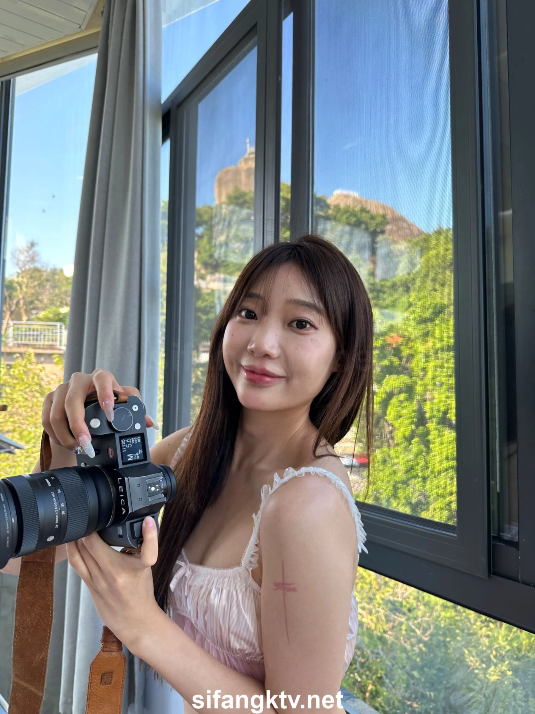 国模小初大尺度人体私拍套图 - Photo 273