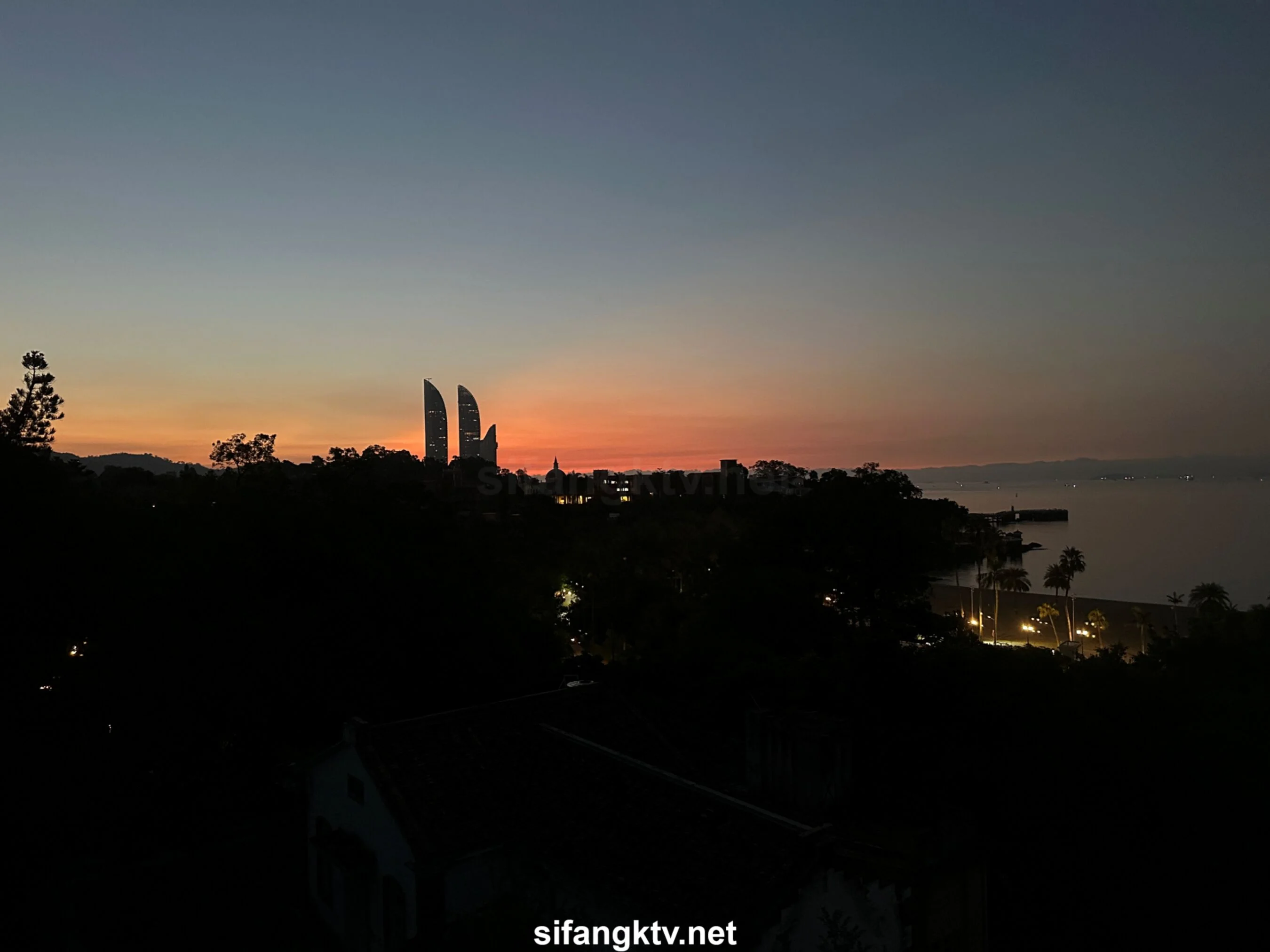 国模小初大尺度人体私拍套图 - Photo 398