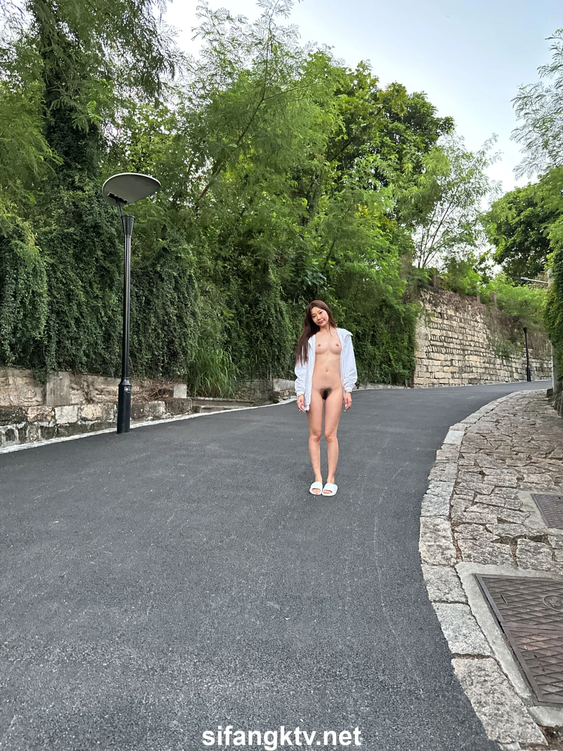 国模小初大尺度人体私拍套图 - Photo 438