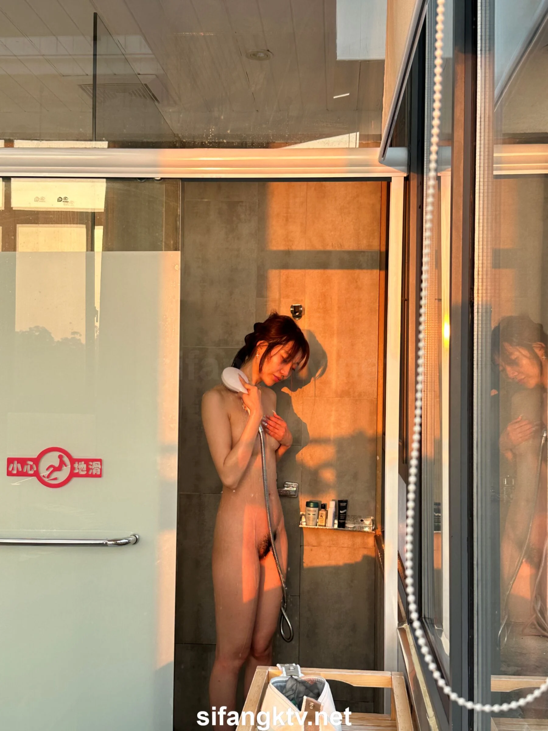 国模小初大尺度人体私拍套图 - Photo 462