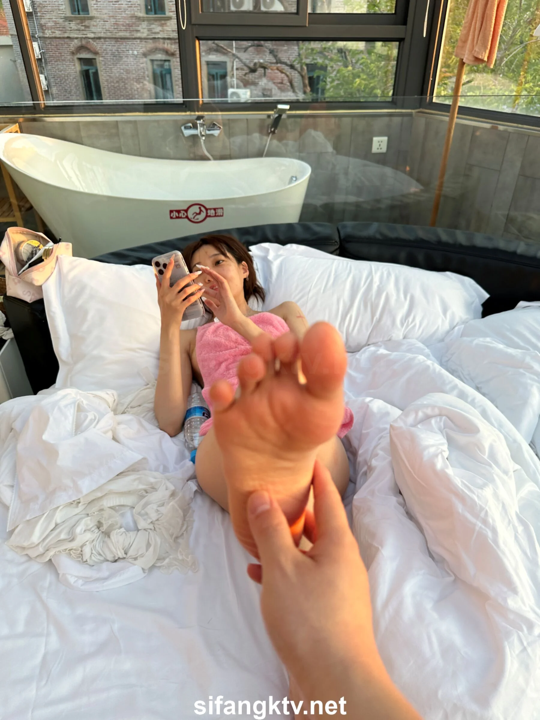 国模小初大尺度人体私拍套图 - Photo 533