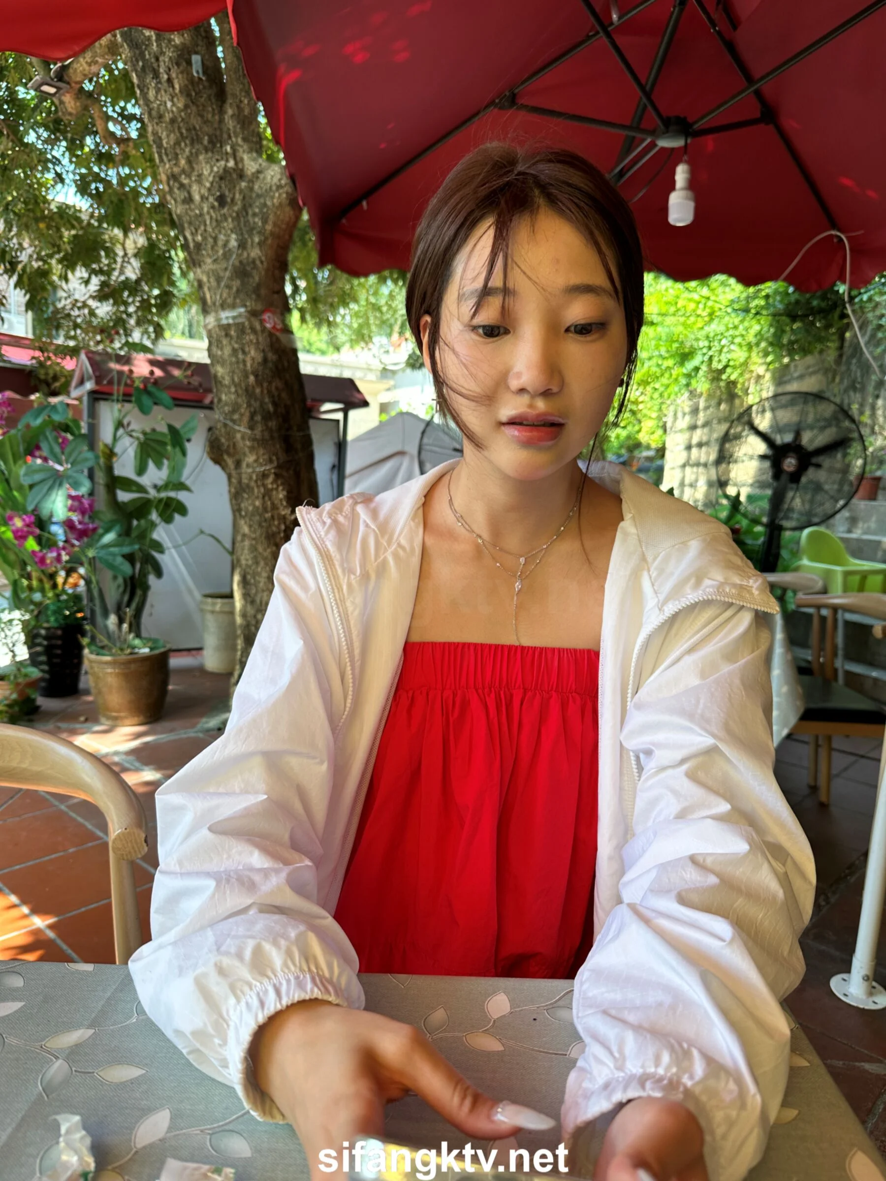 国模小初大尺度人体私拍套图 - Photo 569