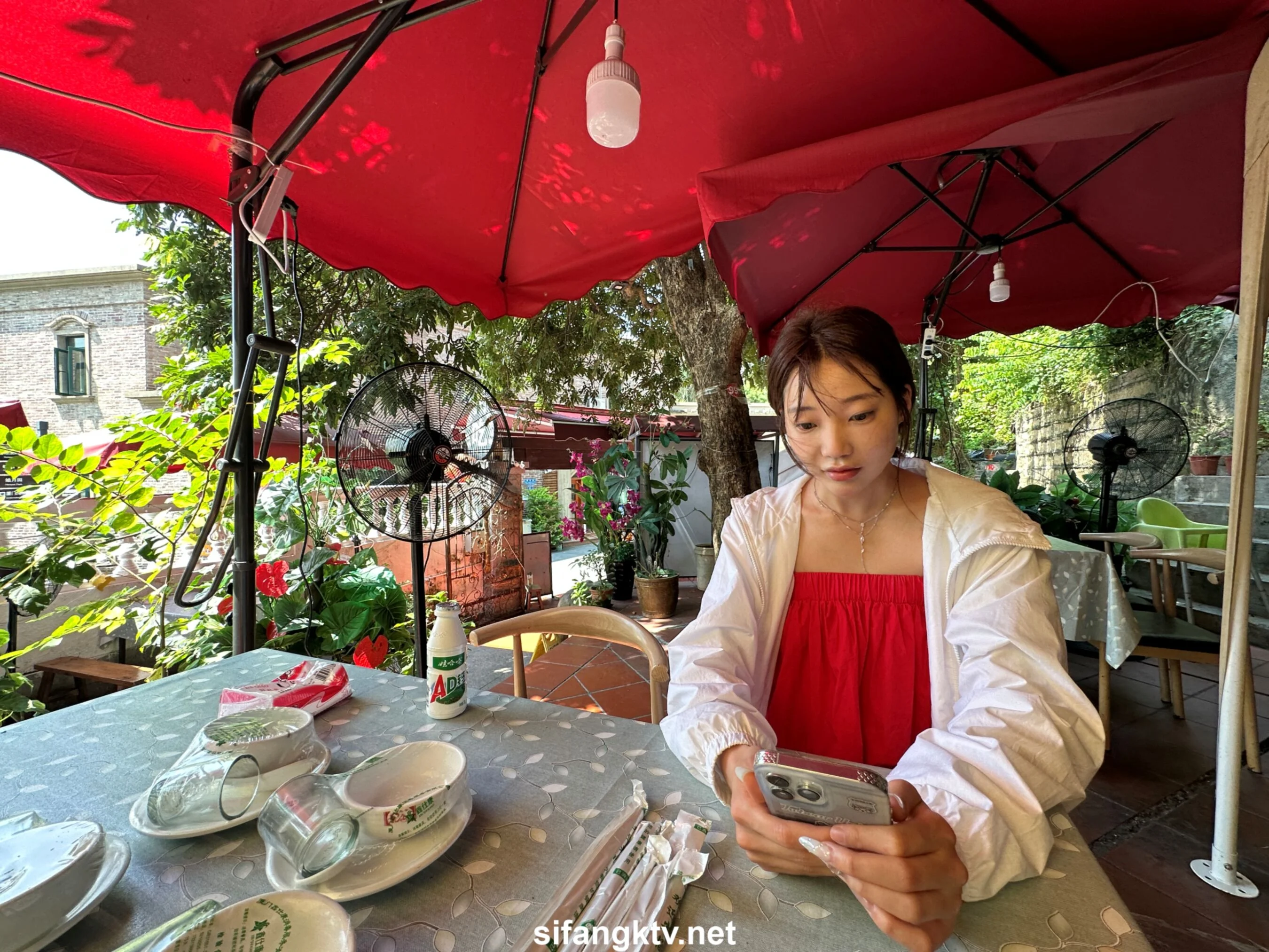 国模小初大尺度人体私拍套图 - Photo 571