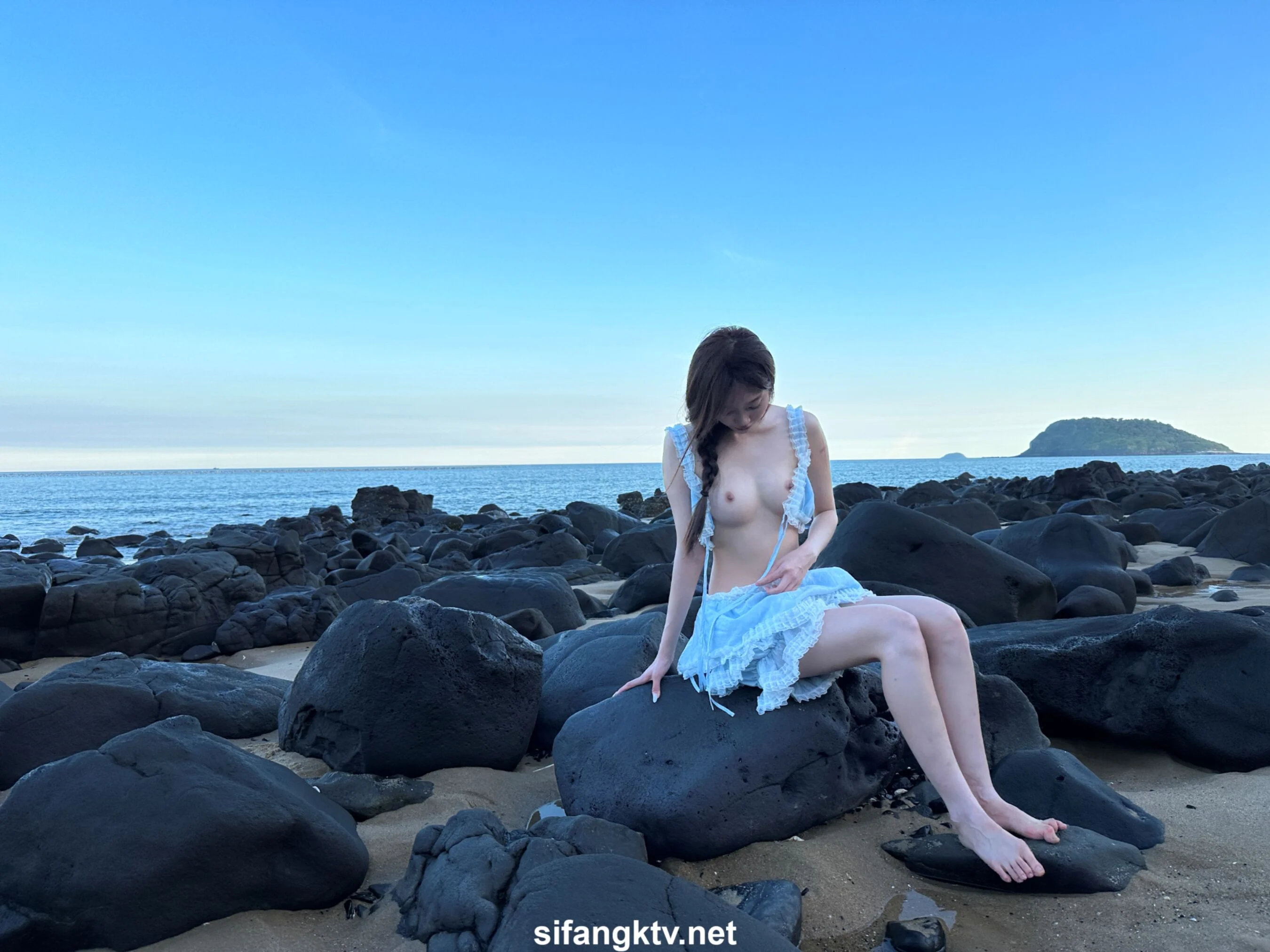 国模小初大尺度人体私拍套图 - Photo 613