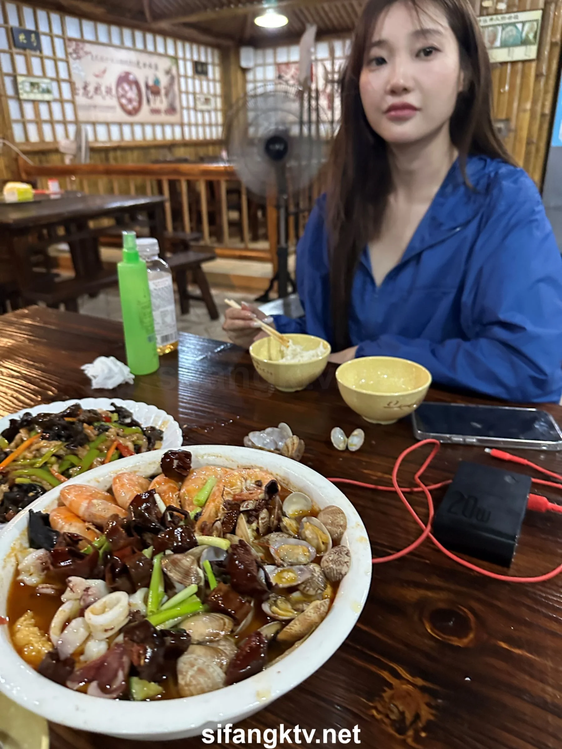 国模小初大尺度人体私拍套图 - Photo 716