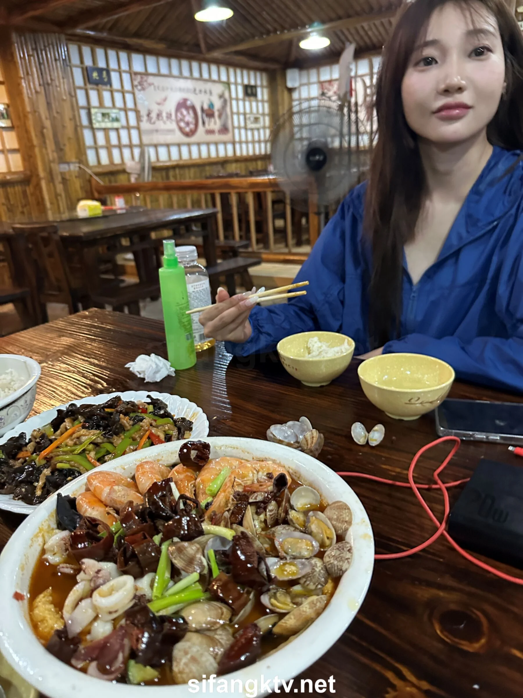 国模小初大尺度人体私拍套图 - Photo 717