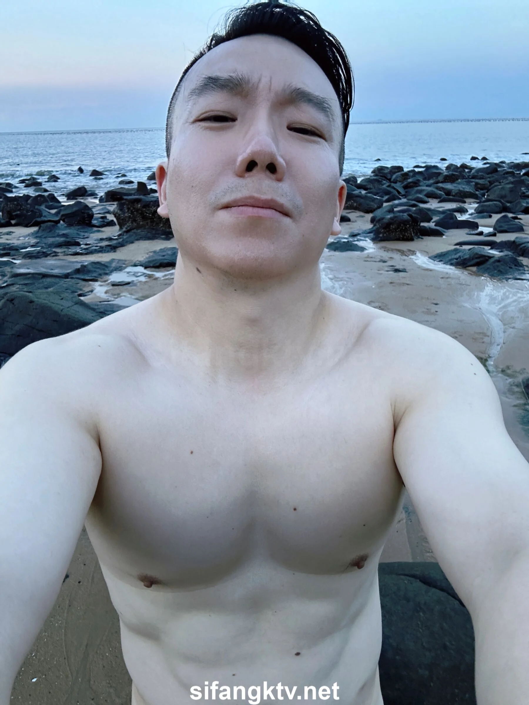 国模小初大尺度人体私拍套图 - Photo 726