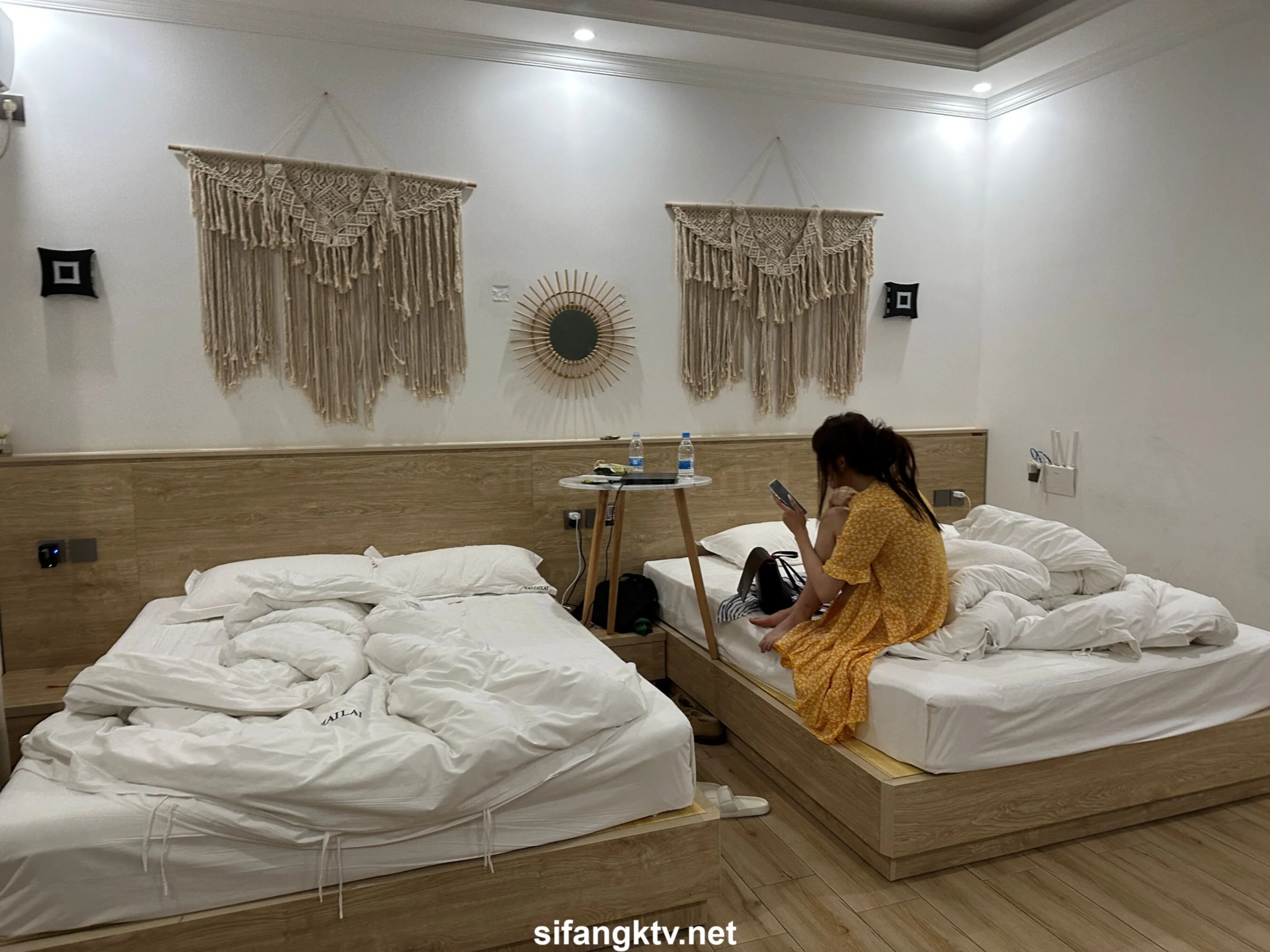 国模小初大尺度人体私拍套图 - Photo 732