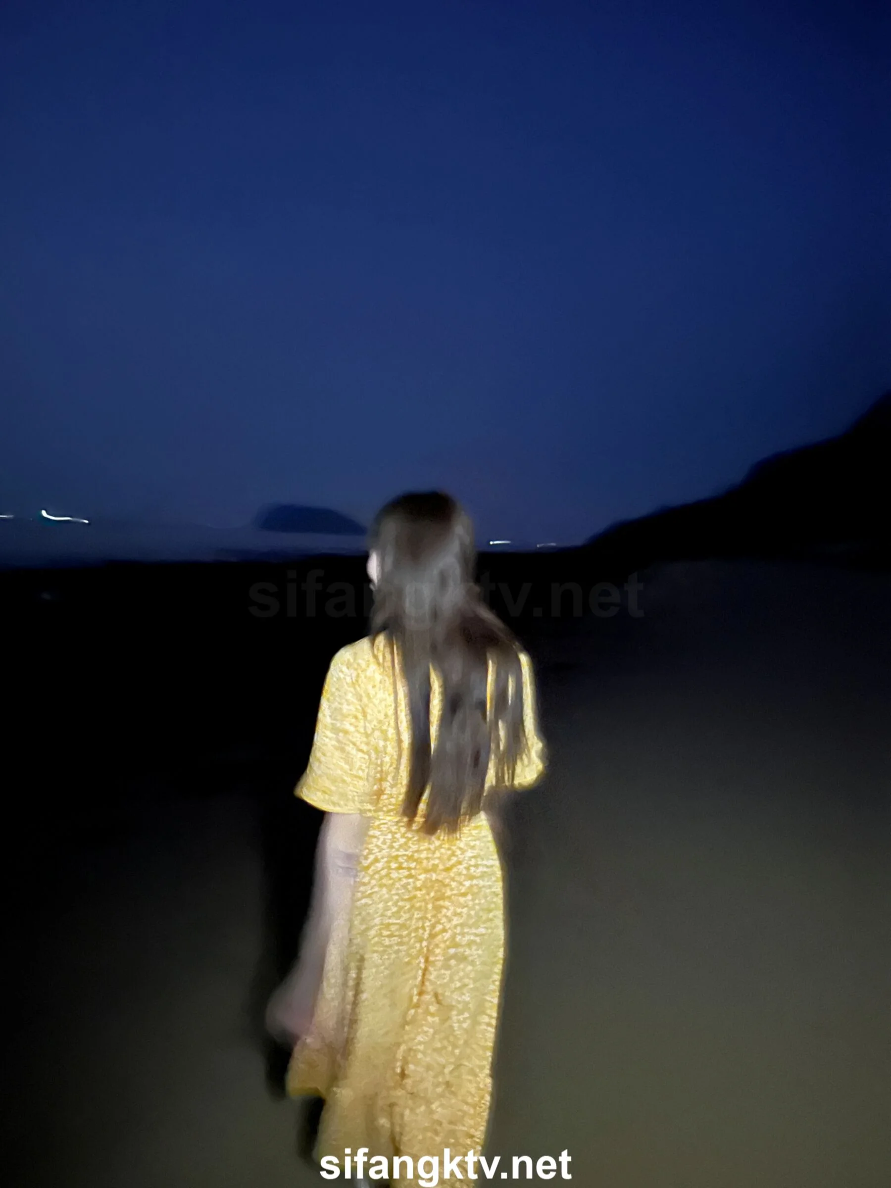 国模小初大尺度人体私拍套图 - Photo 736