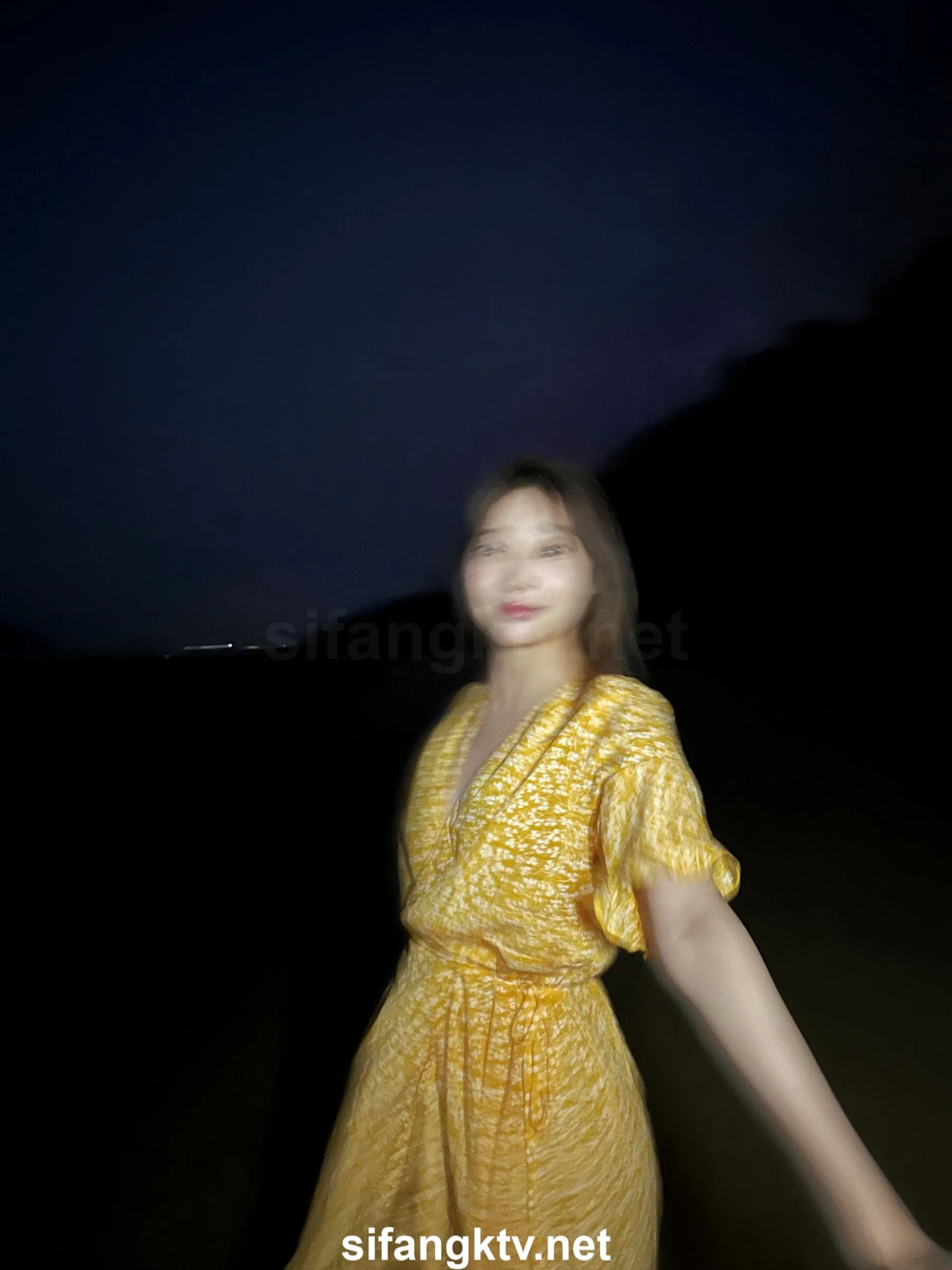 国模小初大尺度人体私拍套图 - Photo 739