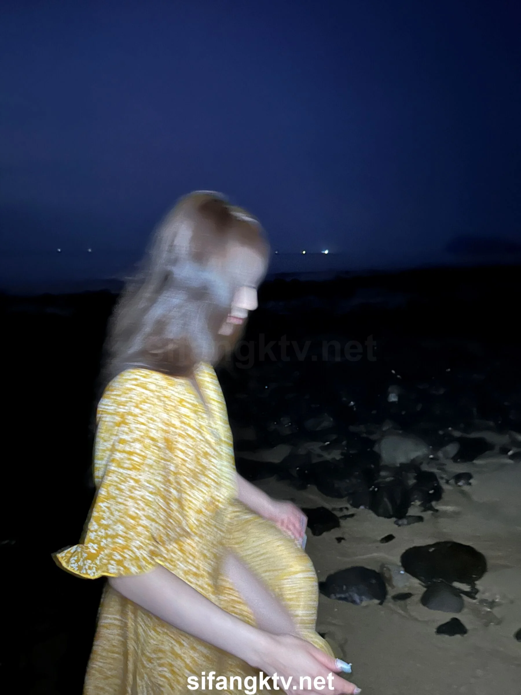 国模小初大尺度人体私拍套图 - Photo 754