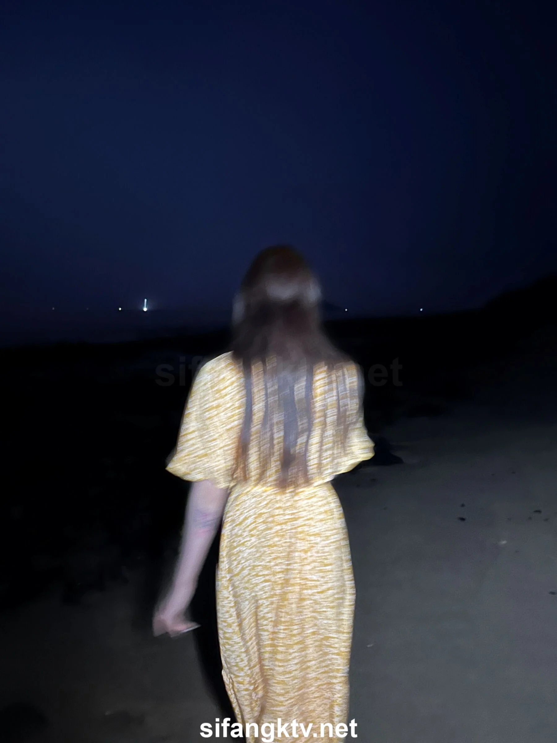 国模小初大尺度人体私拍套图 - Photo 756